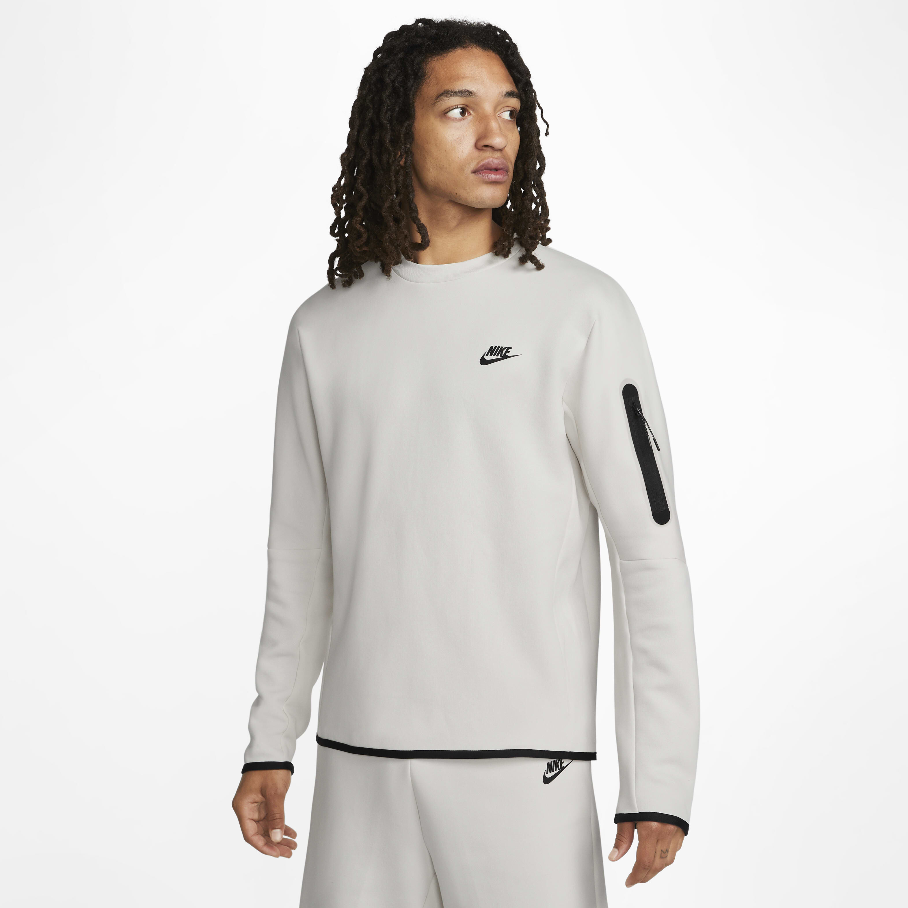 Nike Sportswear Tech Fleece image number 0