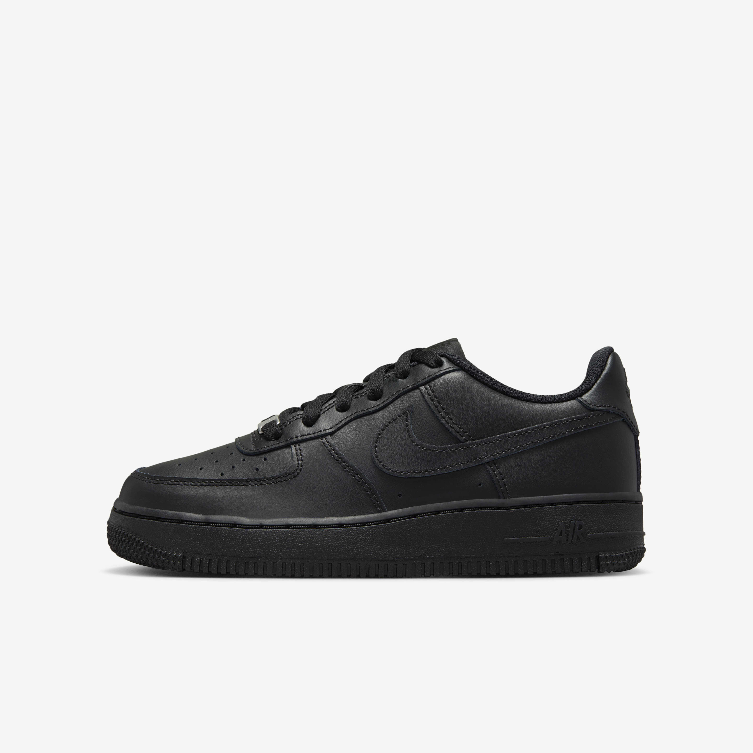 Buy Nike Air Force 1 LE Older Kids Shoes Nike Kuwait Official