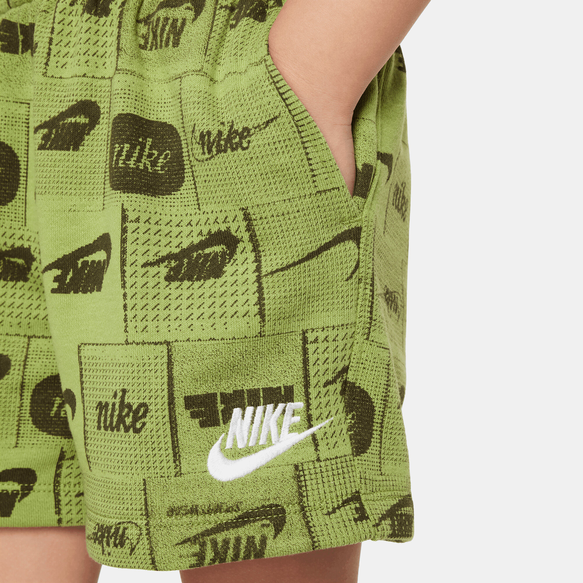 Nike Sportswear Club image number 3