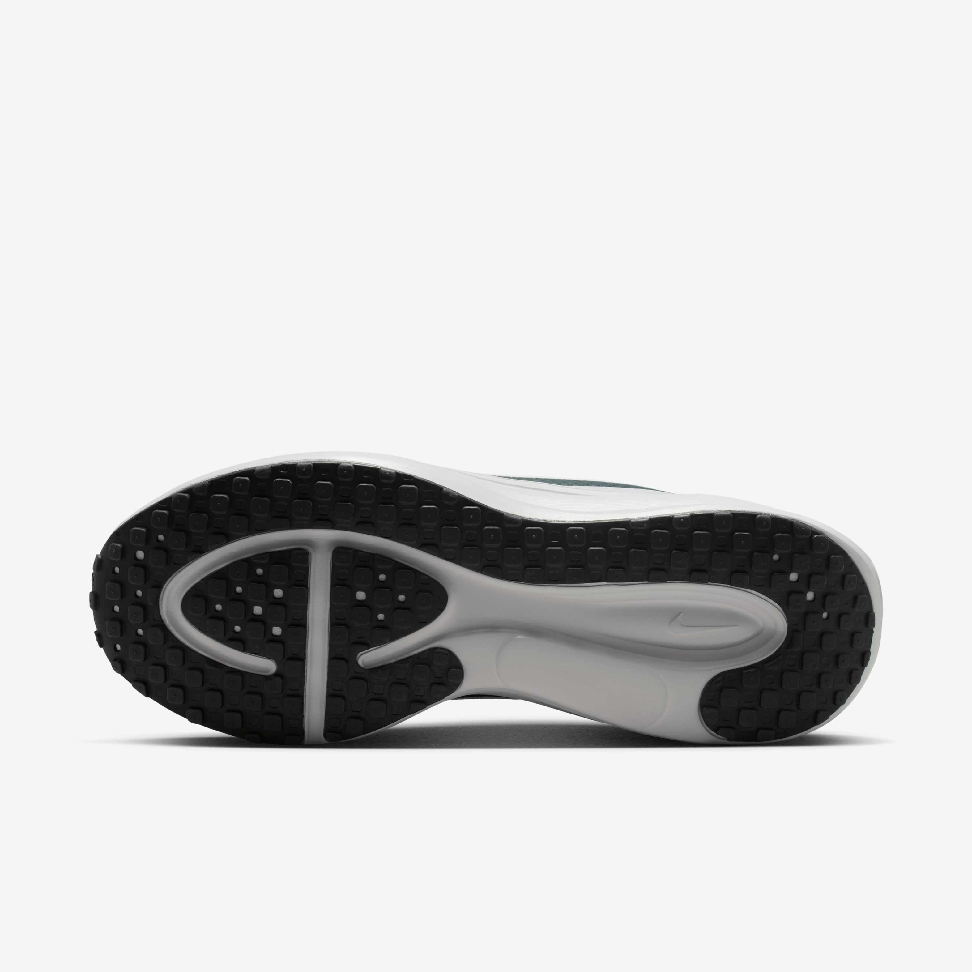 نايكي ريفلوشن 8 image number 1