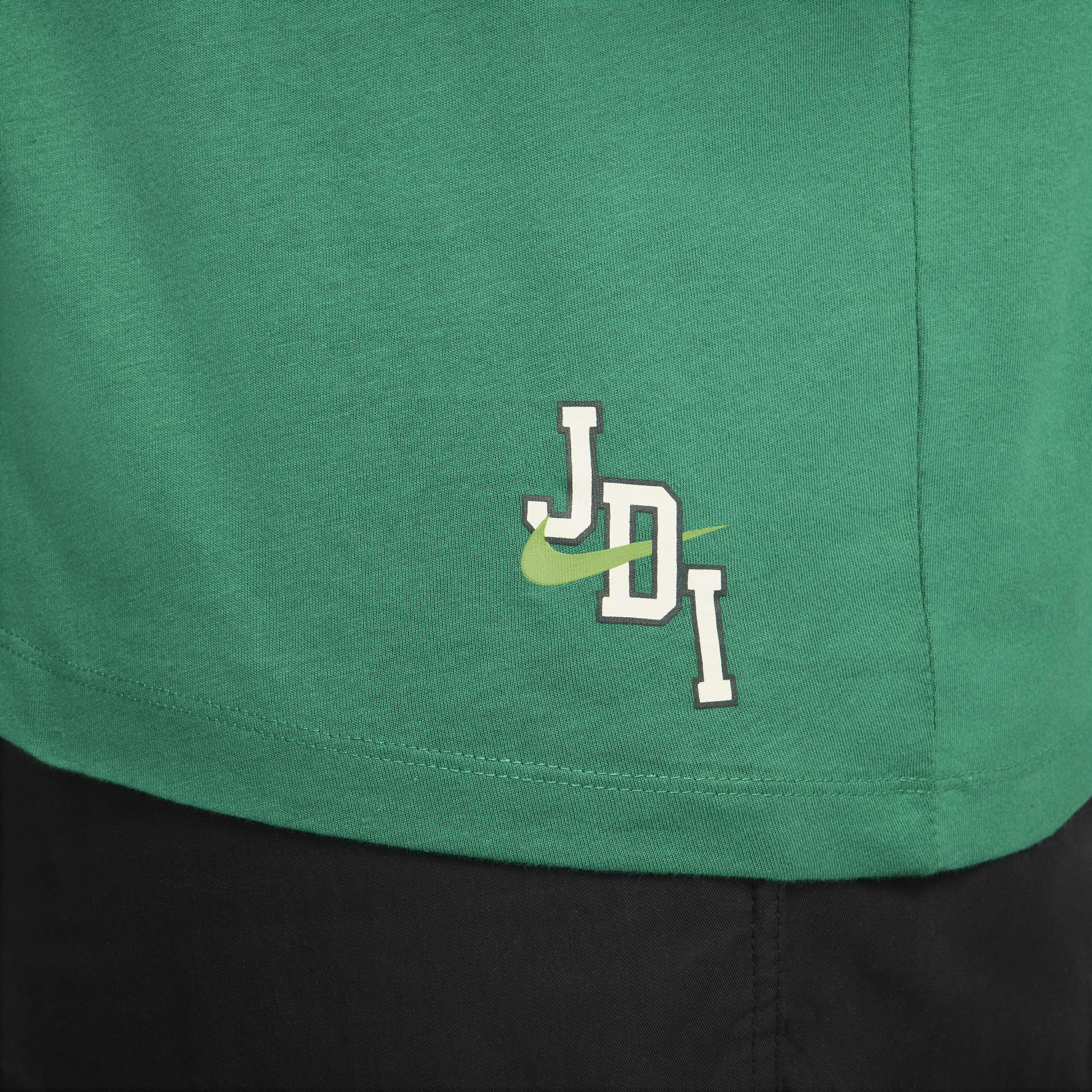 نايكي سبورتسوير image number 8