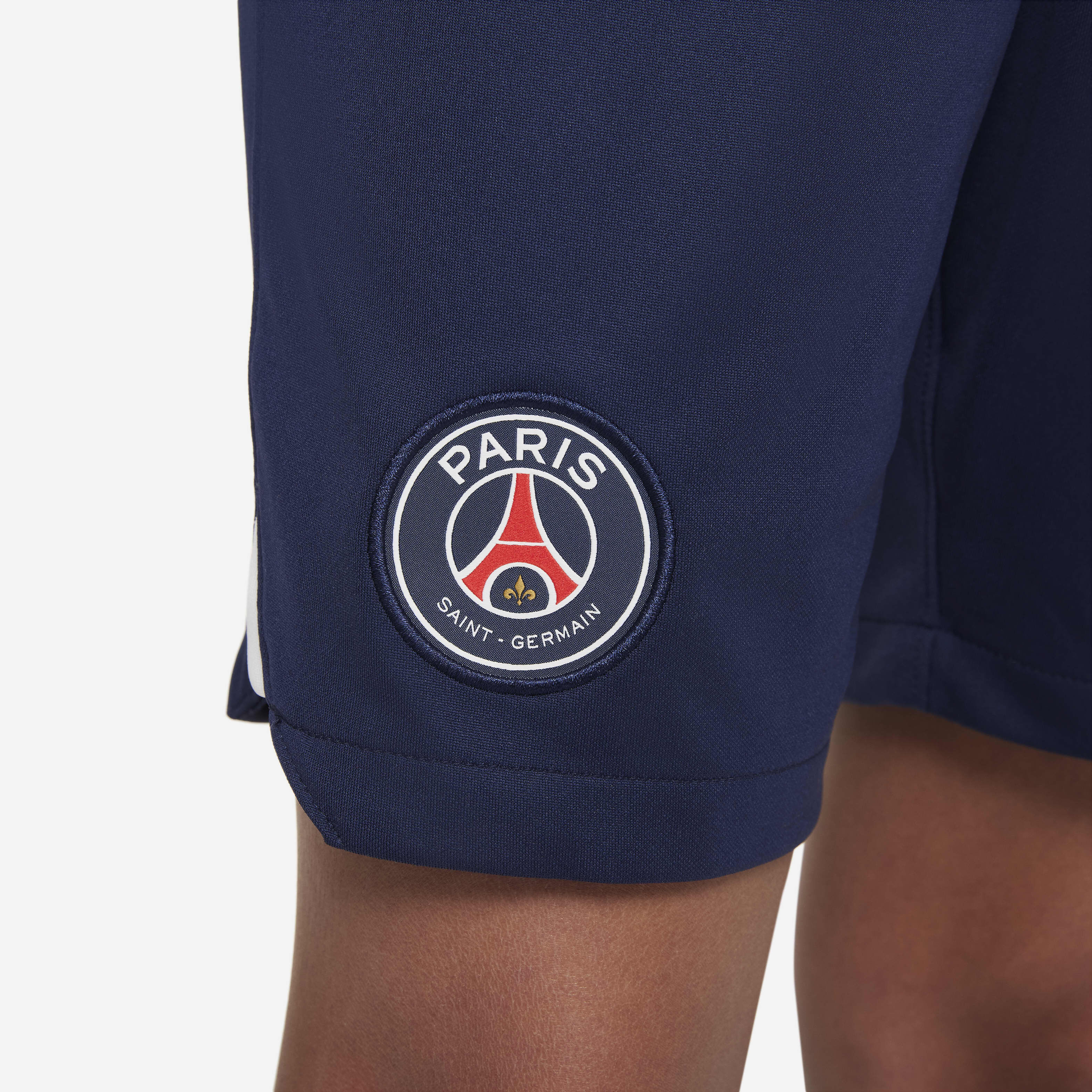Paris Saint-Germain 2022/23 Stadium Home image number 5