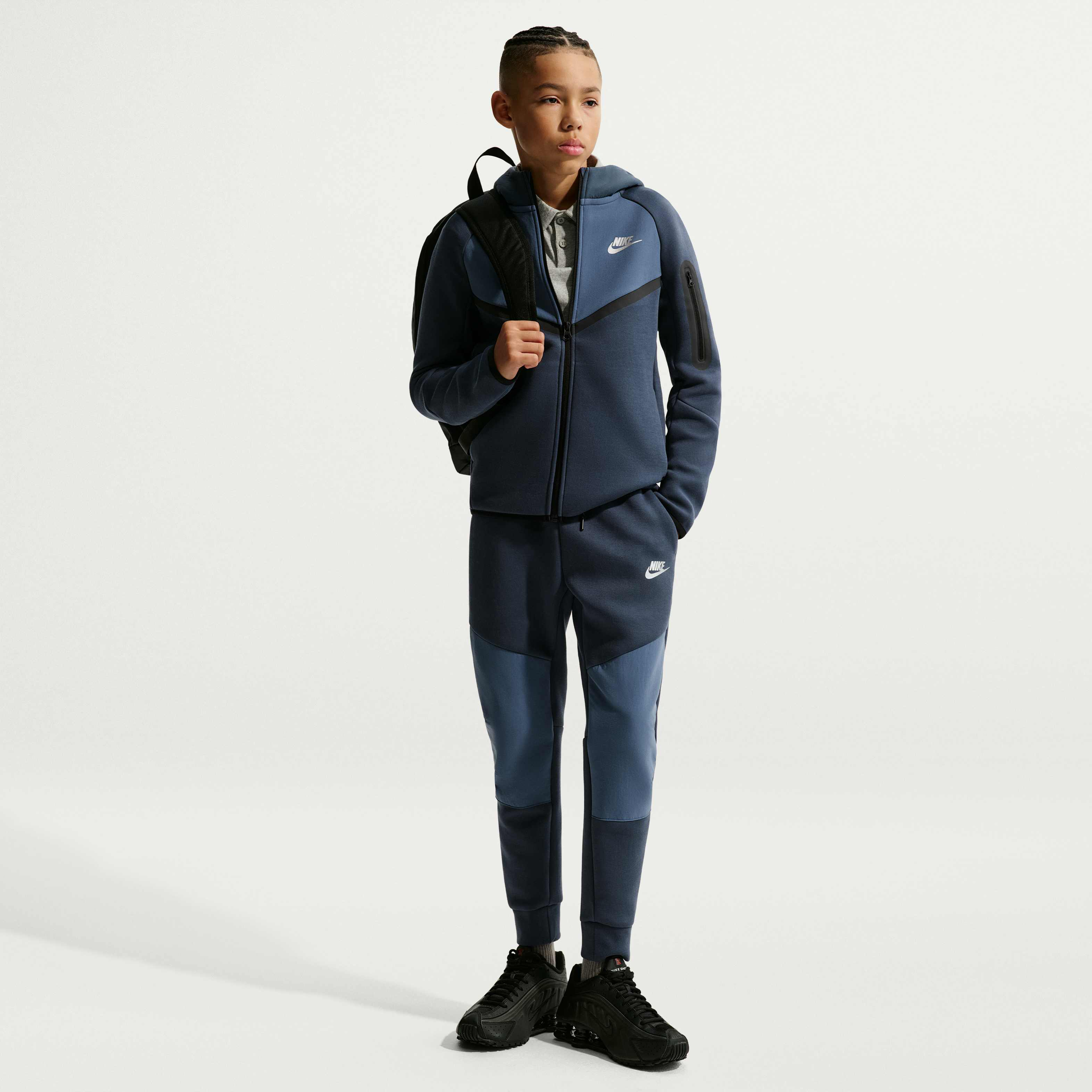 Nike Sportswear Tech Fleece image number 3