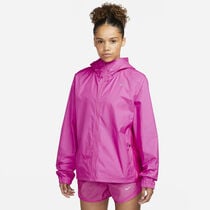 Nike Essential