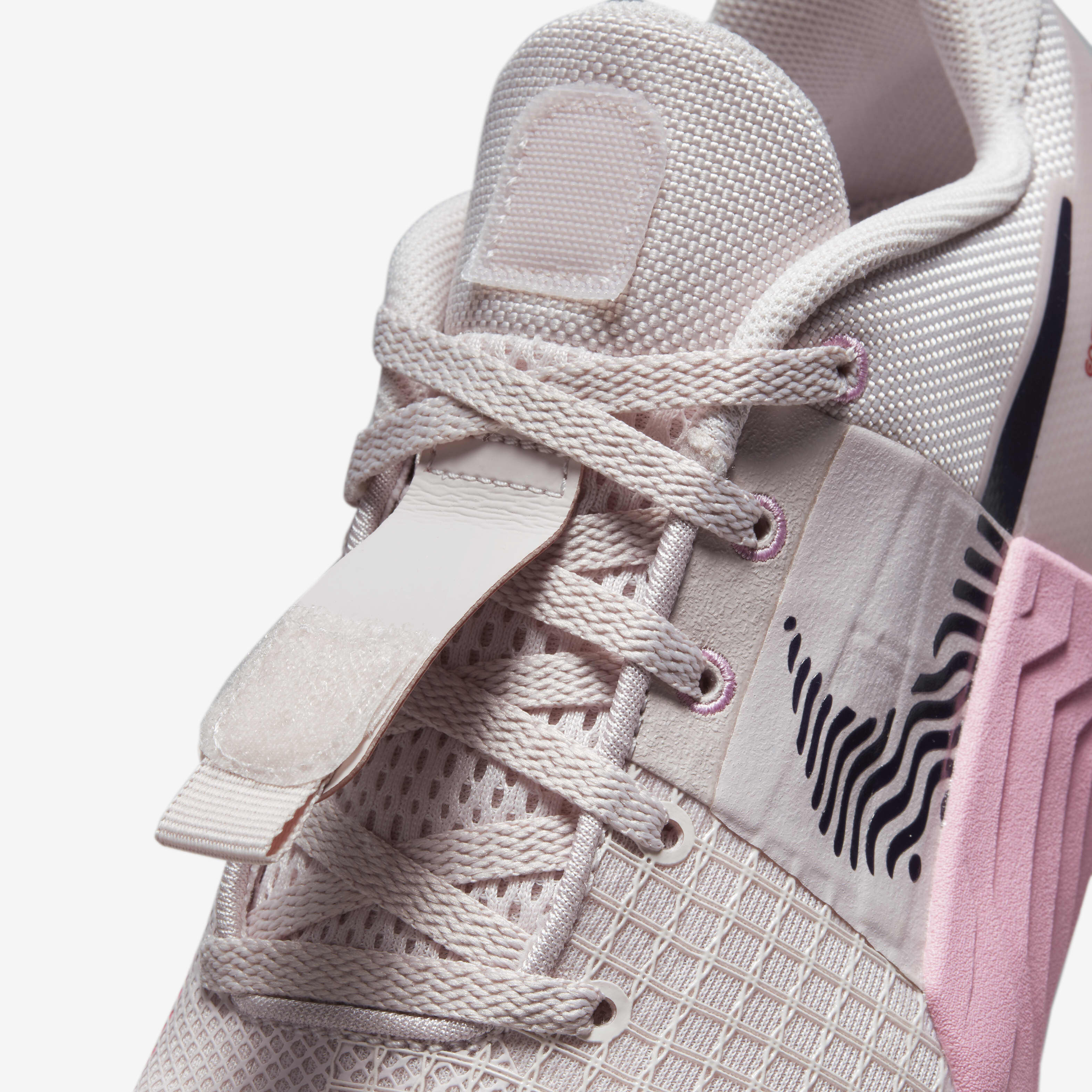 Nike metcon high top deals