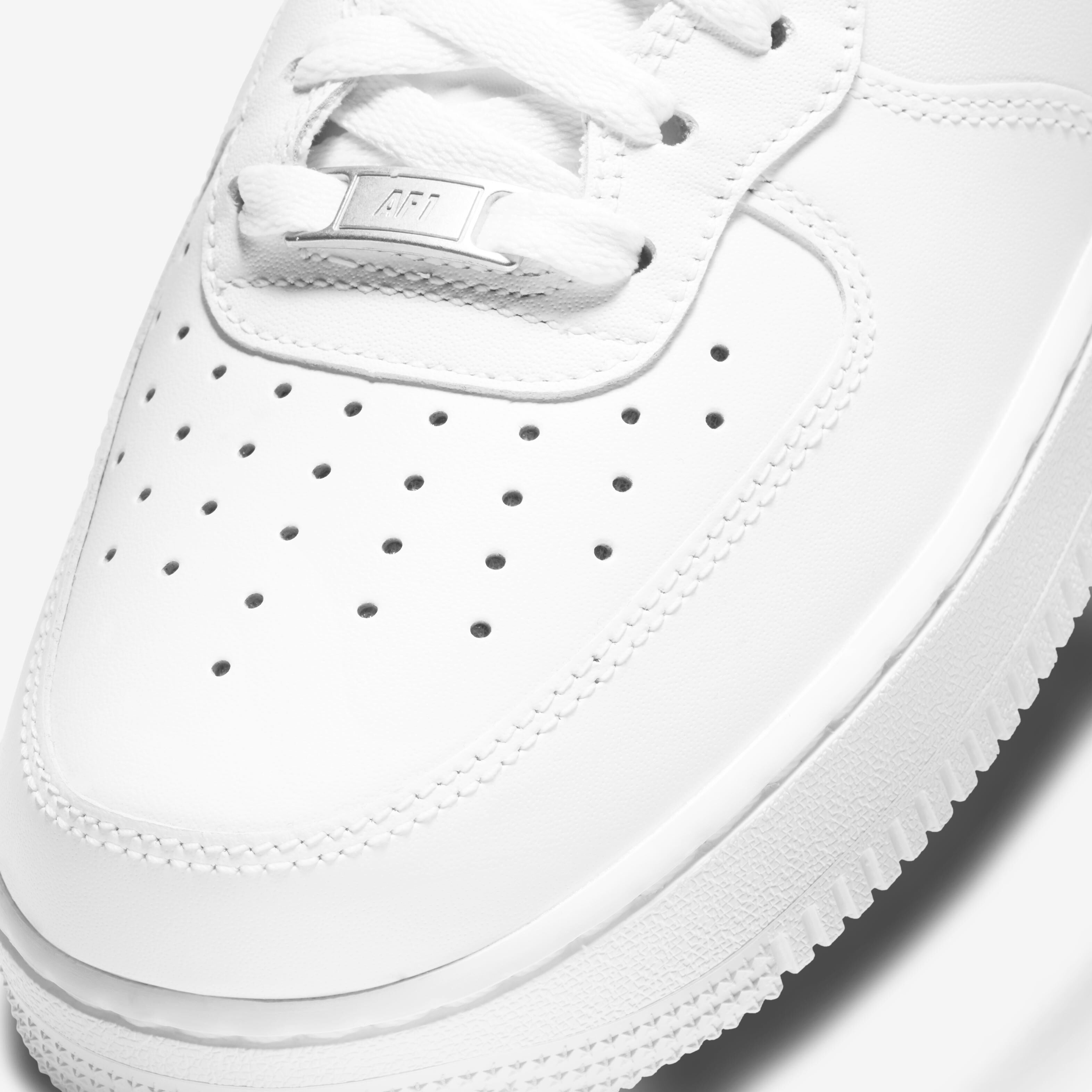 Nike air force 1 7 mid white discount