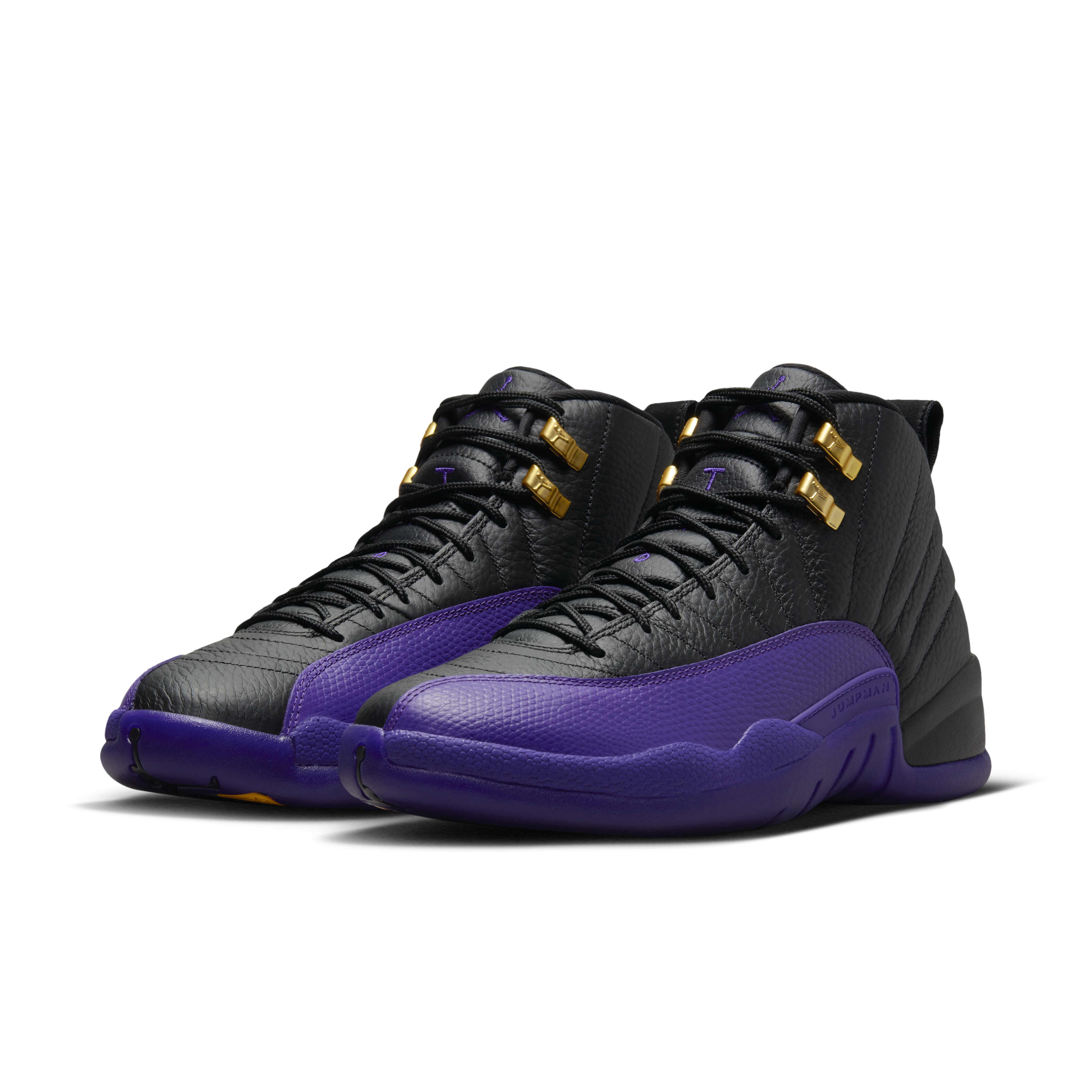 Air Jordan 12 Retro image number 4