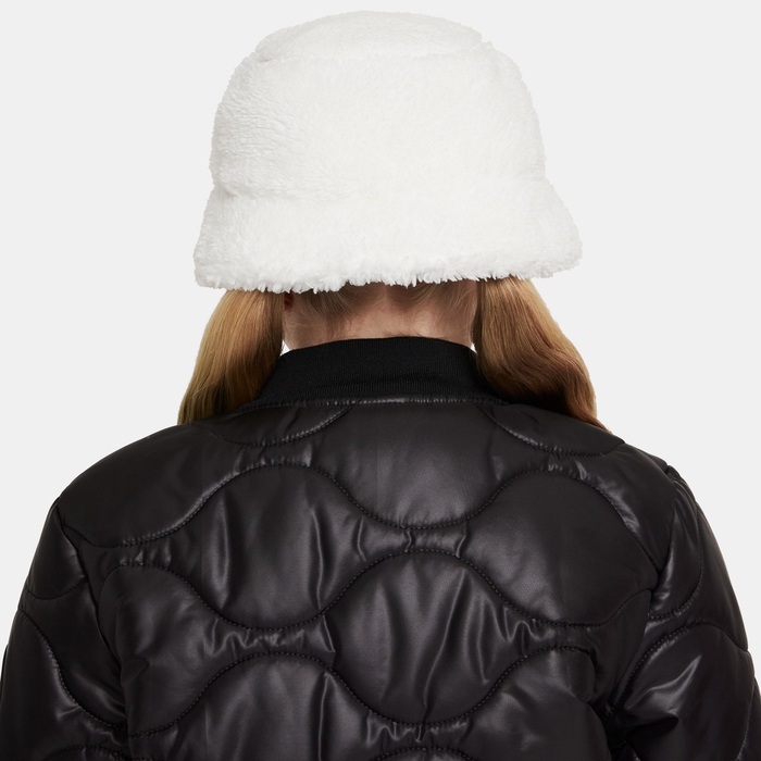 Nike Cozy Sherpa Apex Bucket Hat image number 3 Nike Cozy Sherpa Apex Bucket Hat image number 3