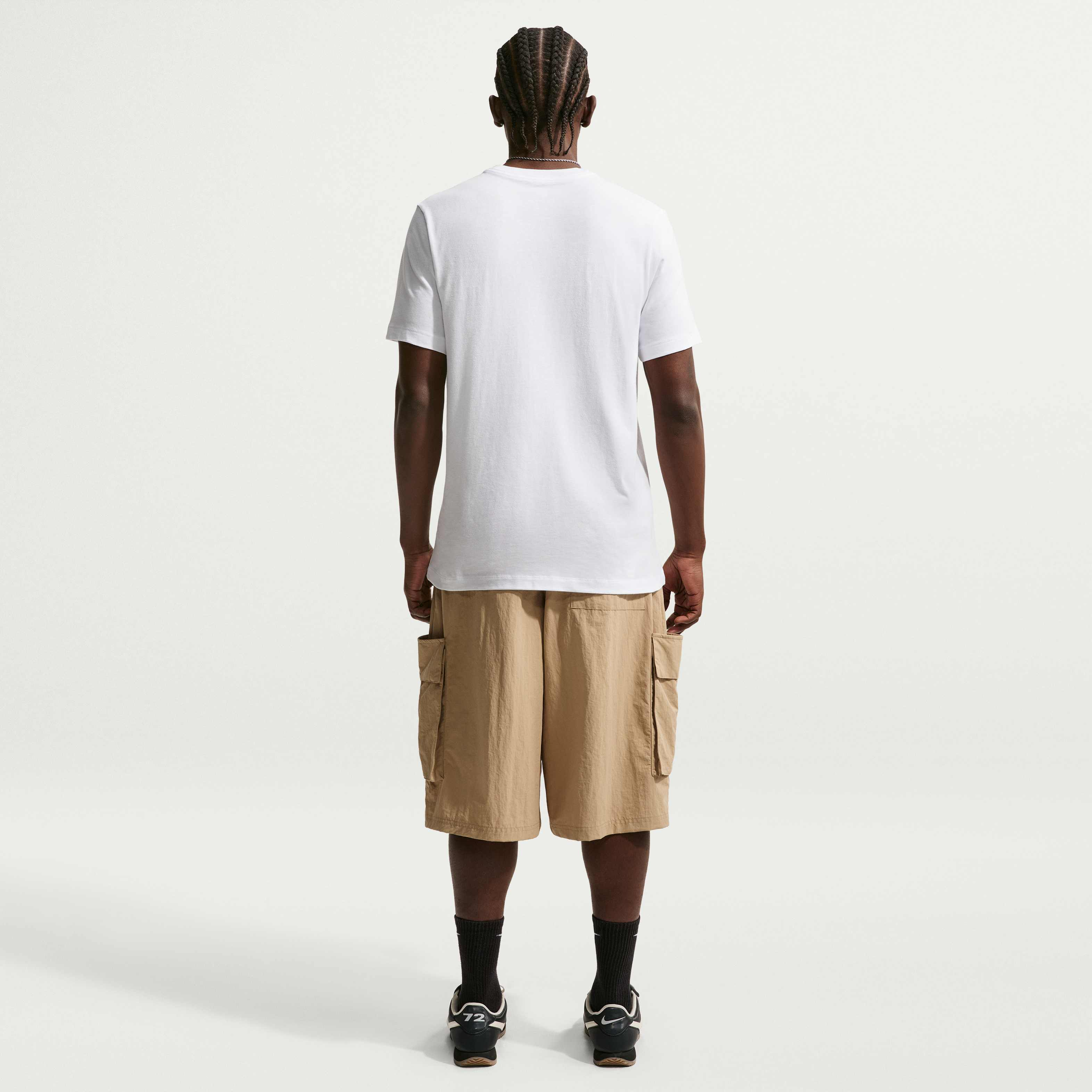 Nike Sportswear Club image number 4