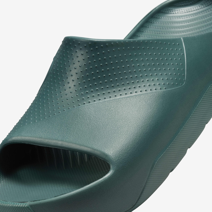 Jordan Post image number 5 Jordan Post image number 5