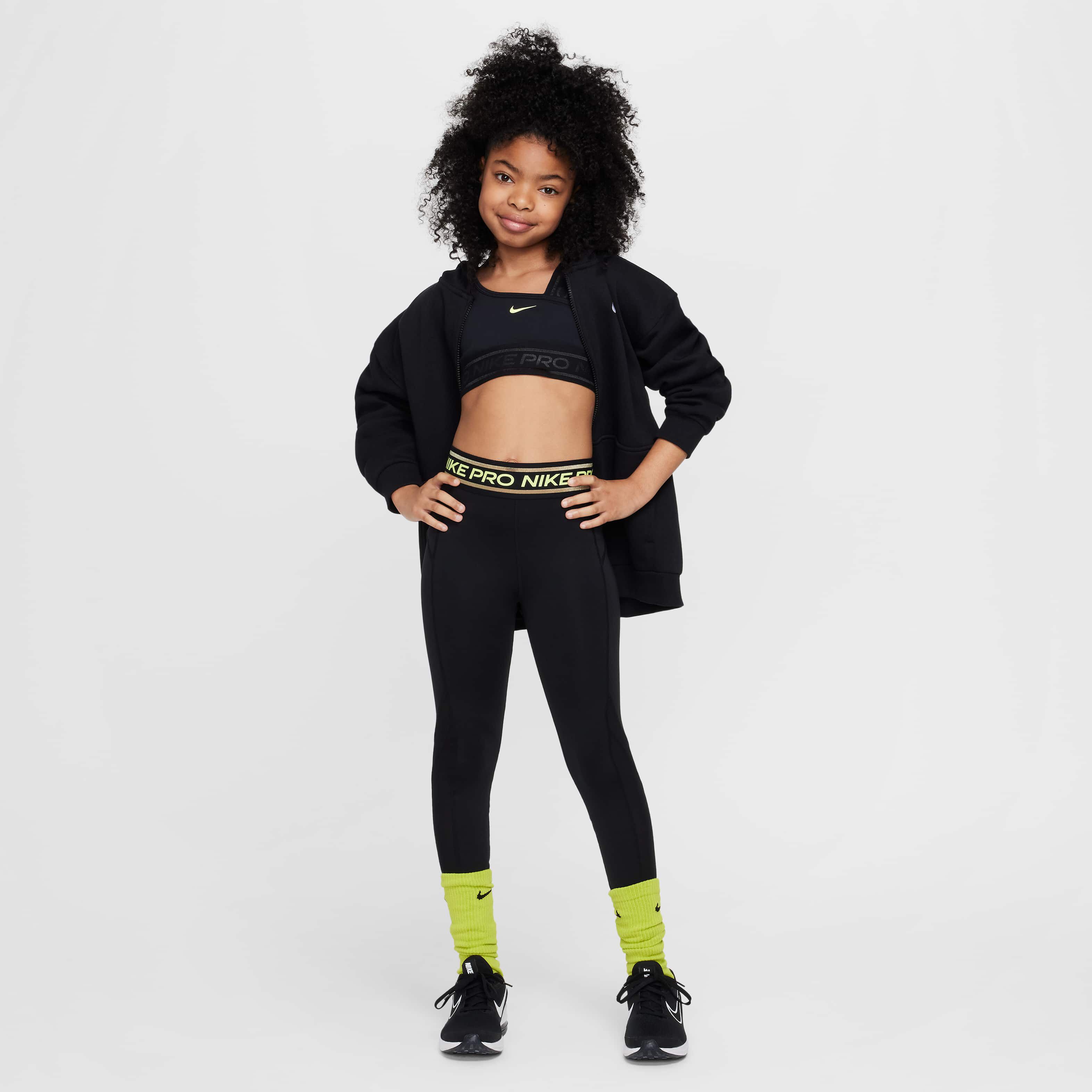 Nike Pro image number 5