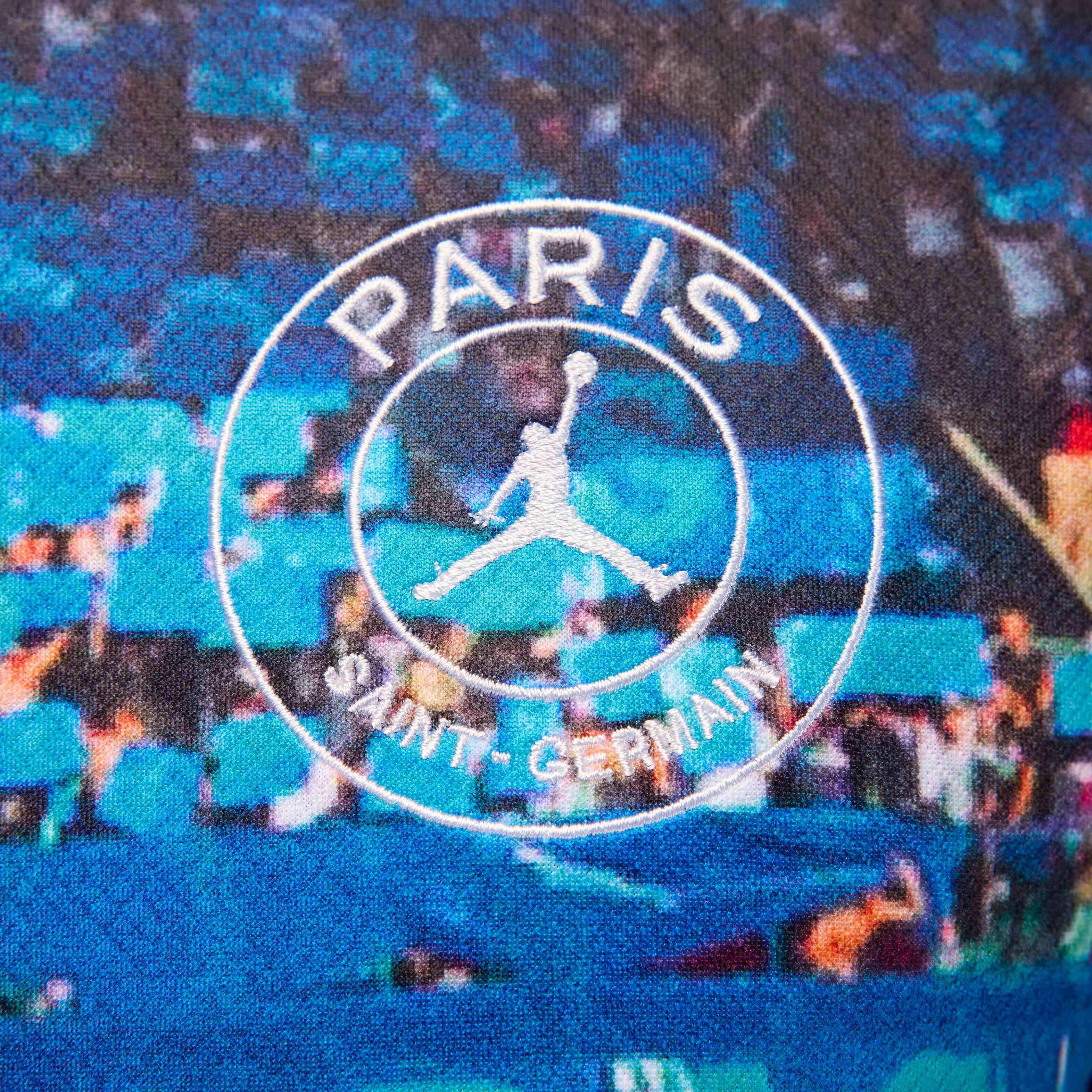 Paris Saint-Germain image number 3