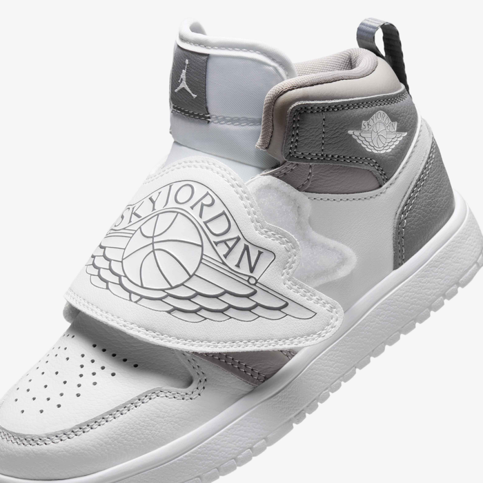 Sky Jordan 1 image number 6 Sky Jordan 1 image number 6