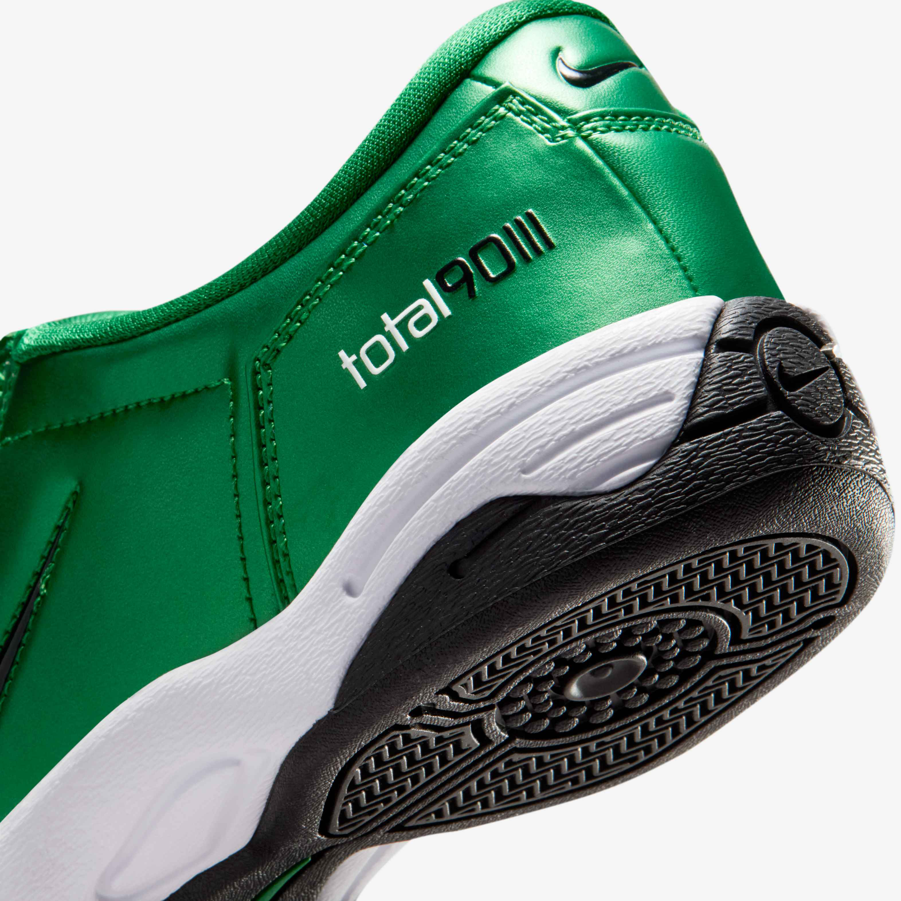 Nike Total90 image number 7