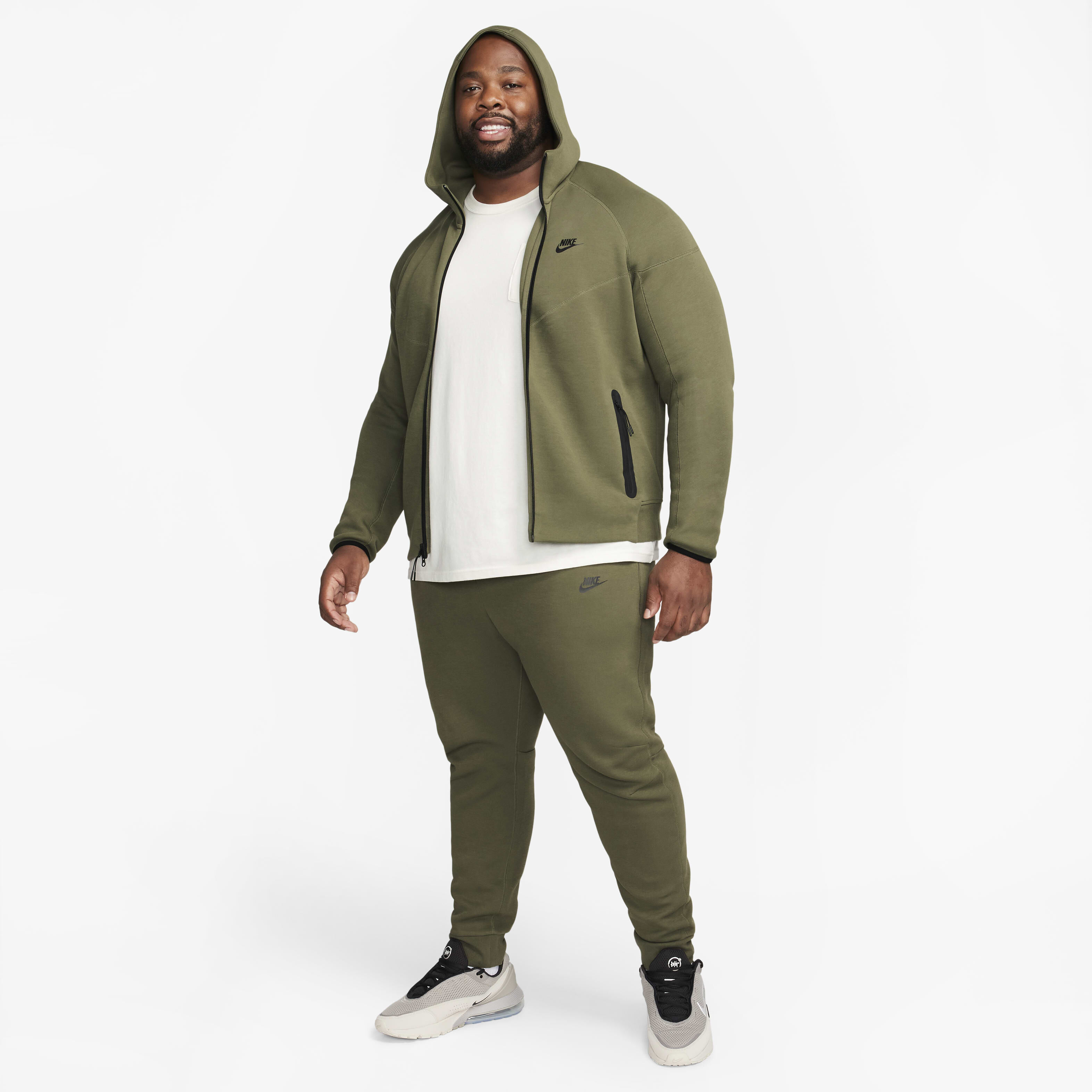 Nike zipper joggers deals