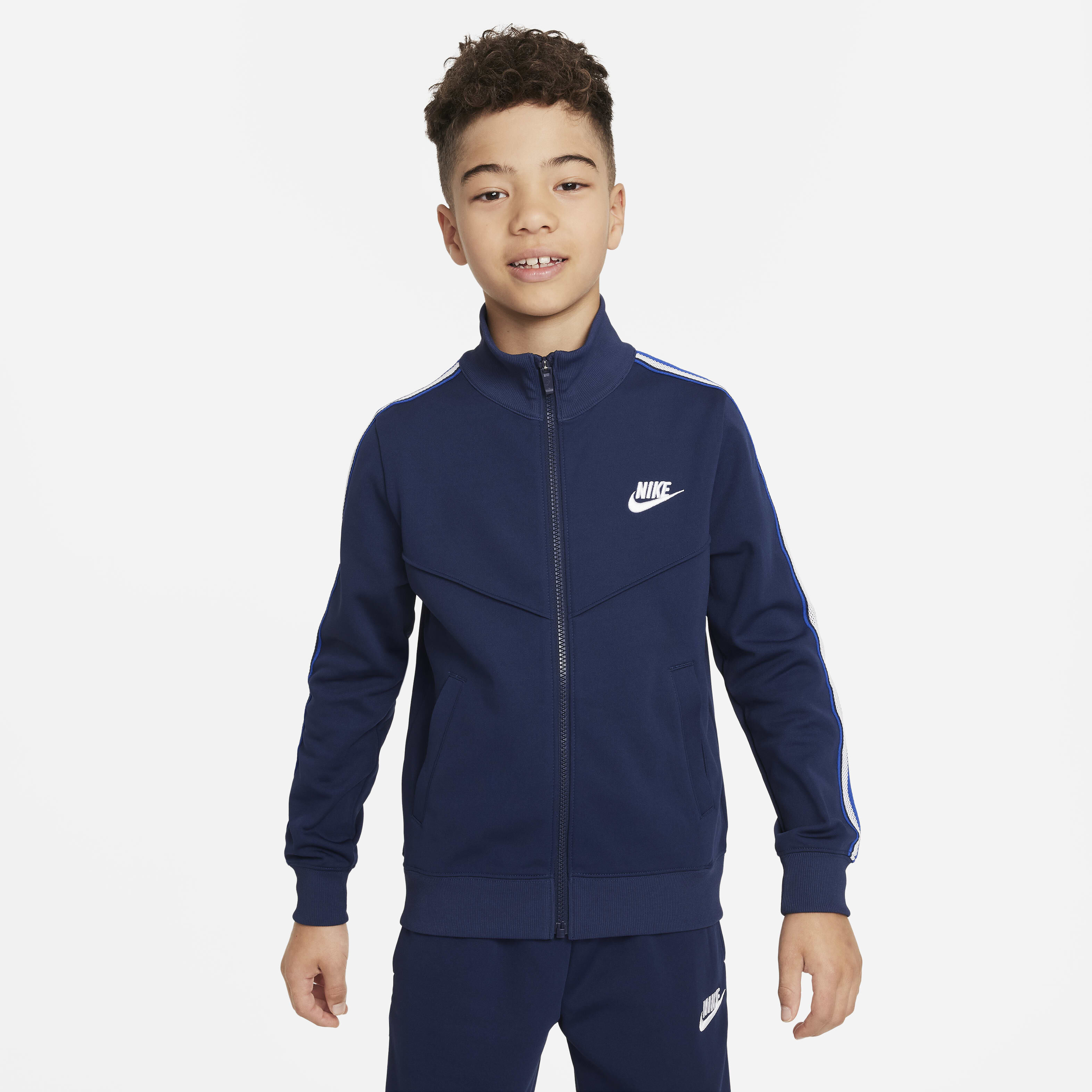 Nike Sportswear image number 2