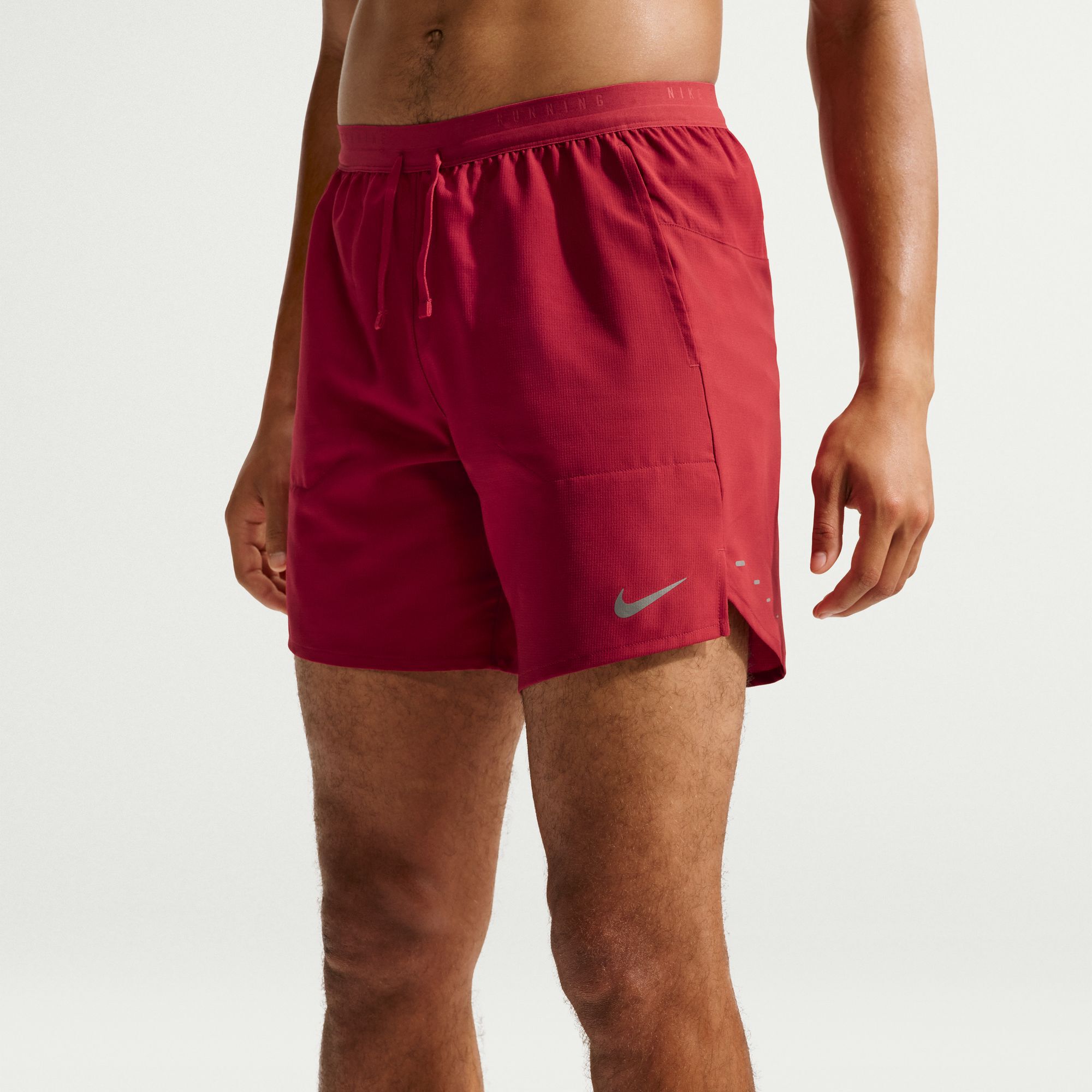 Nike Stride image number 2