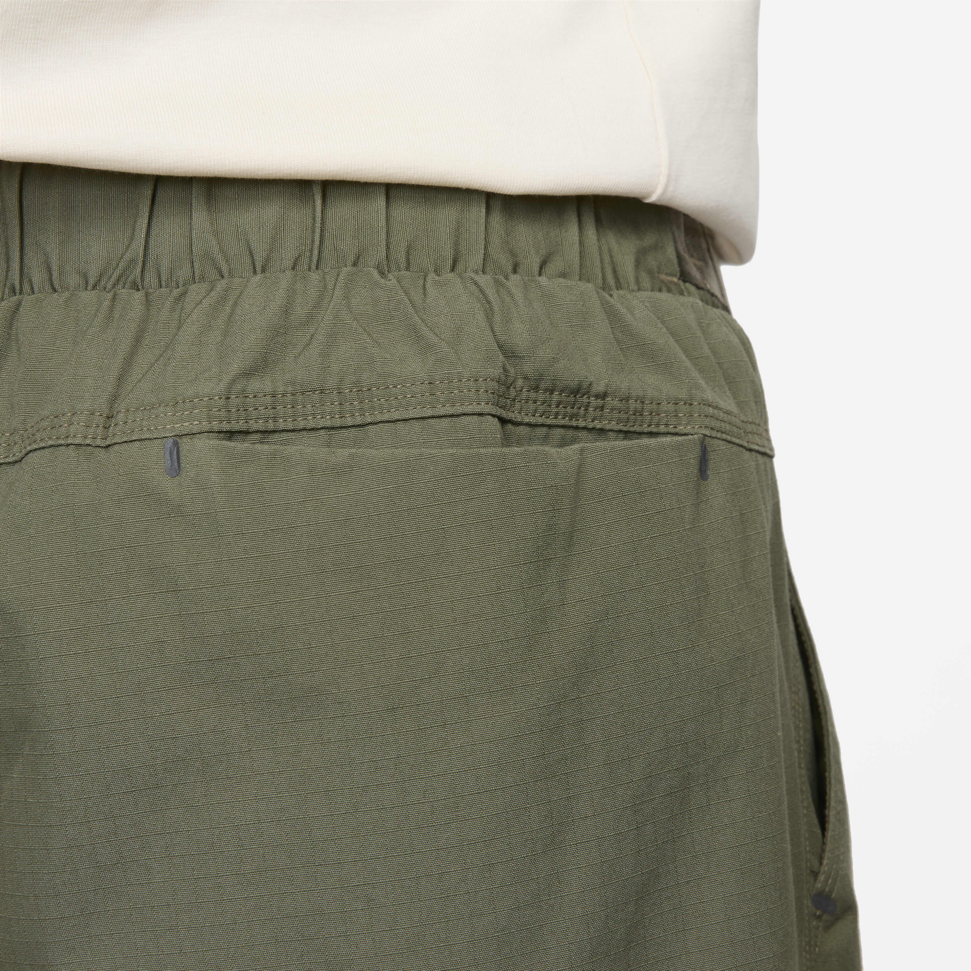 نايكي سبورتسوير تك باك image number 4