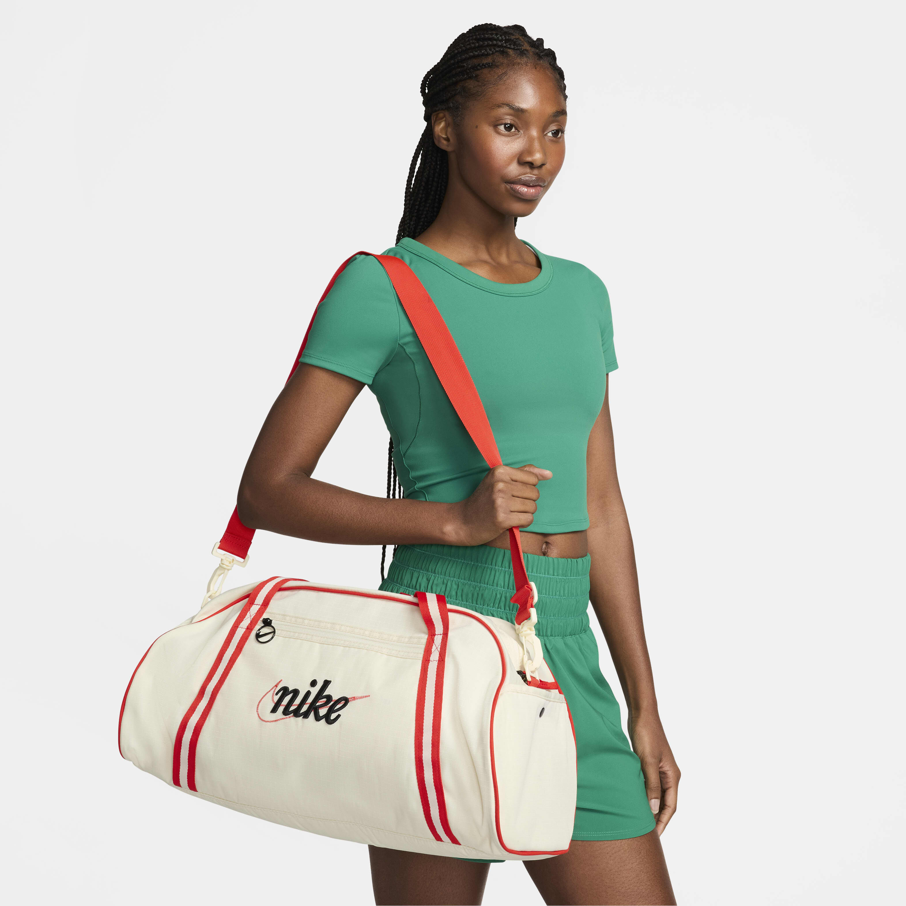 Nike gym club training bag discount