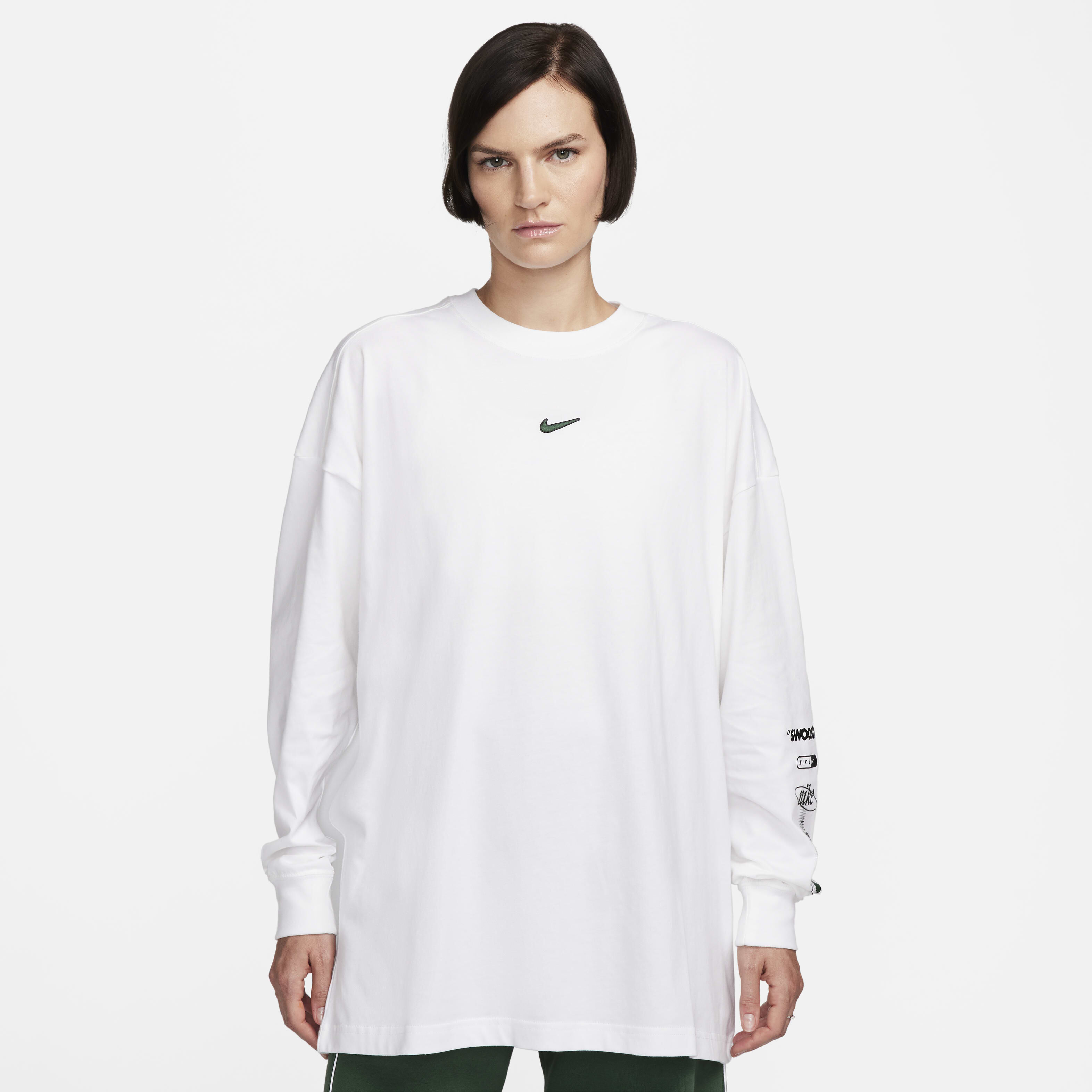 نايكي سبورتسوير image number 1