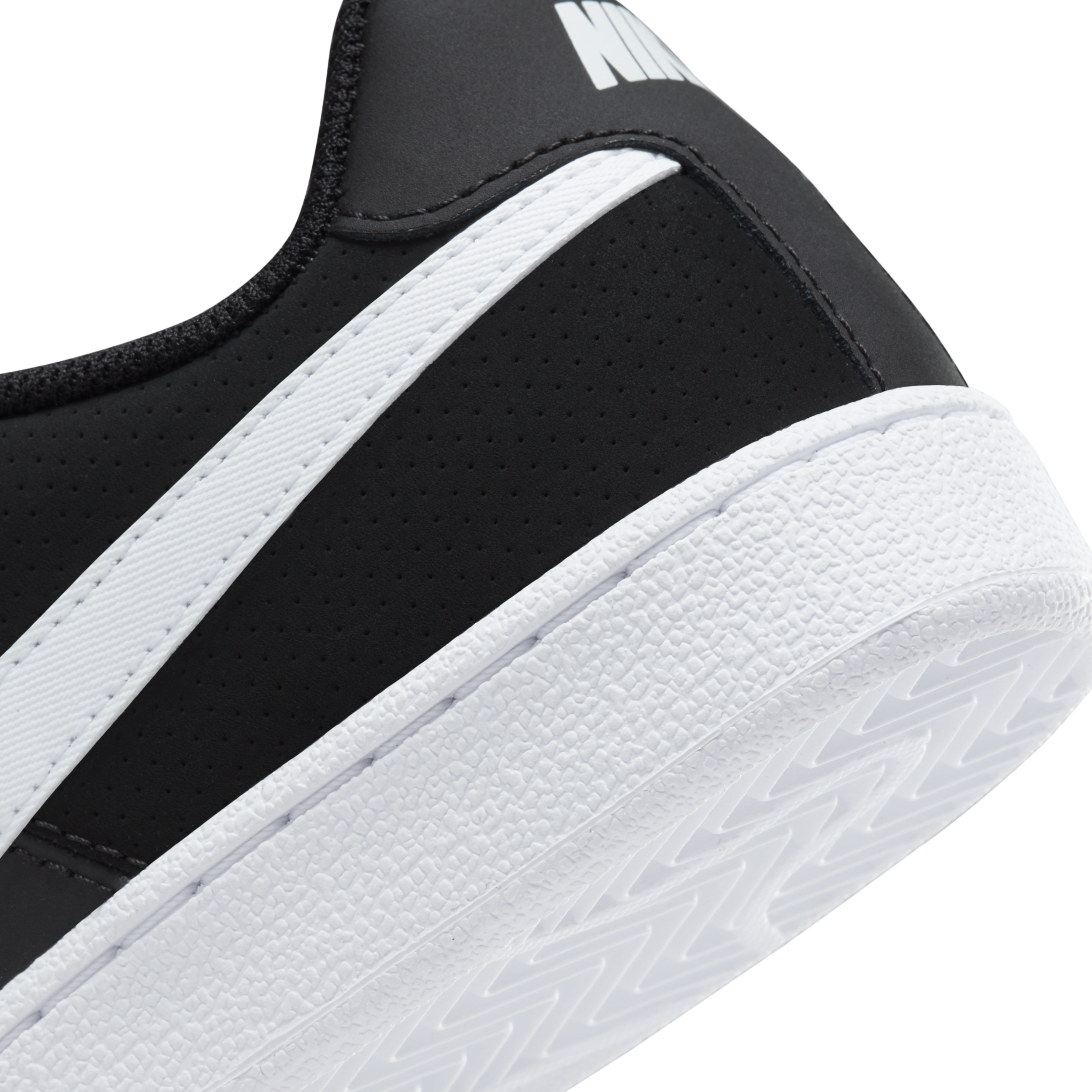 نايكي-كورت روايال image number 7