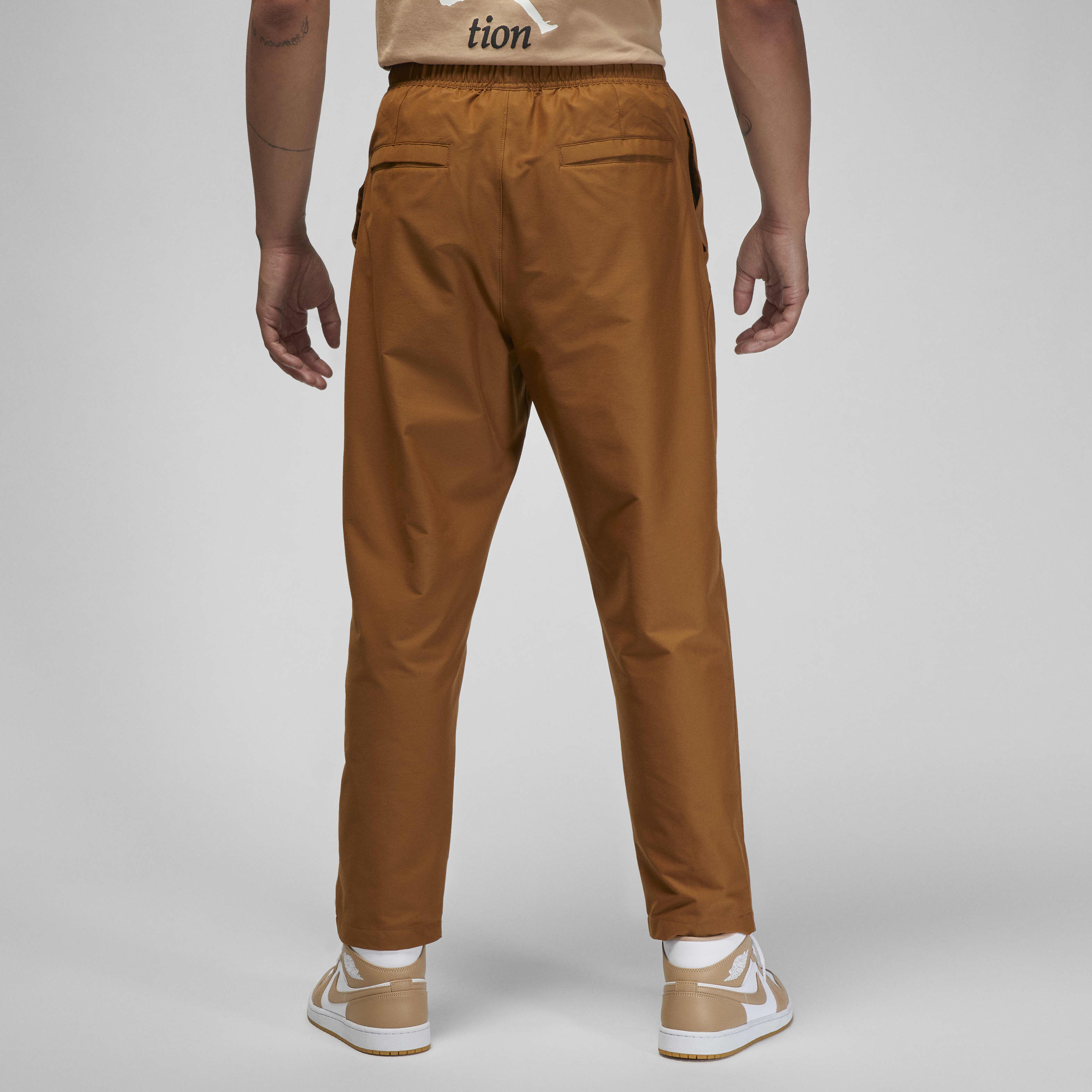 Jordan Essentials image number 1