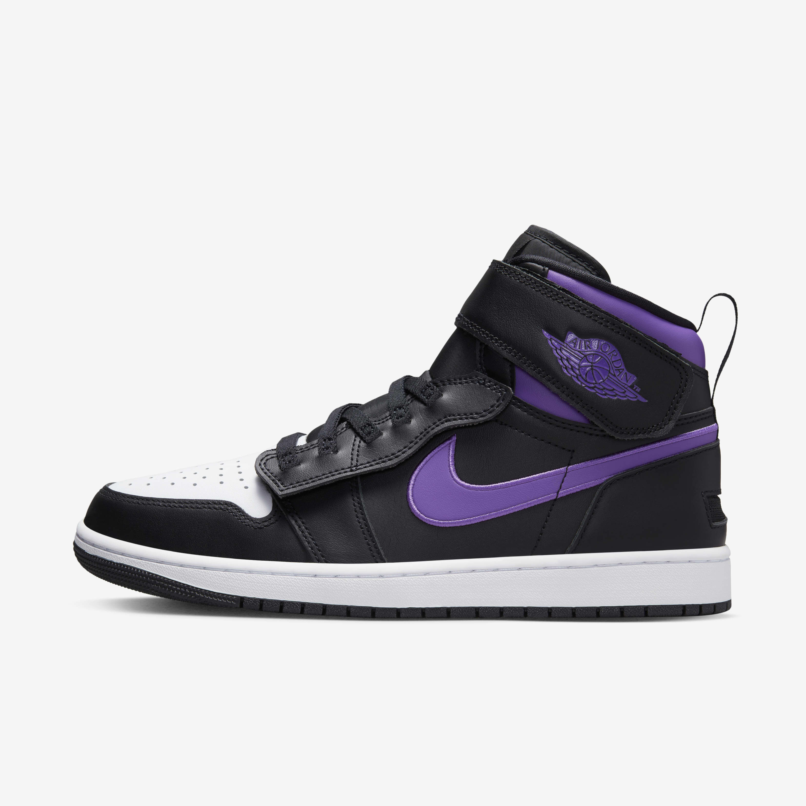 Air Jordan 1 Hi FlyEase image number 0