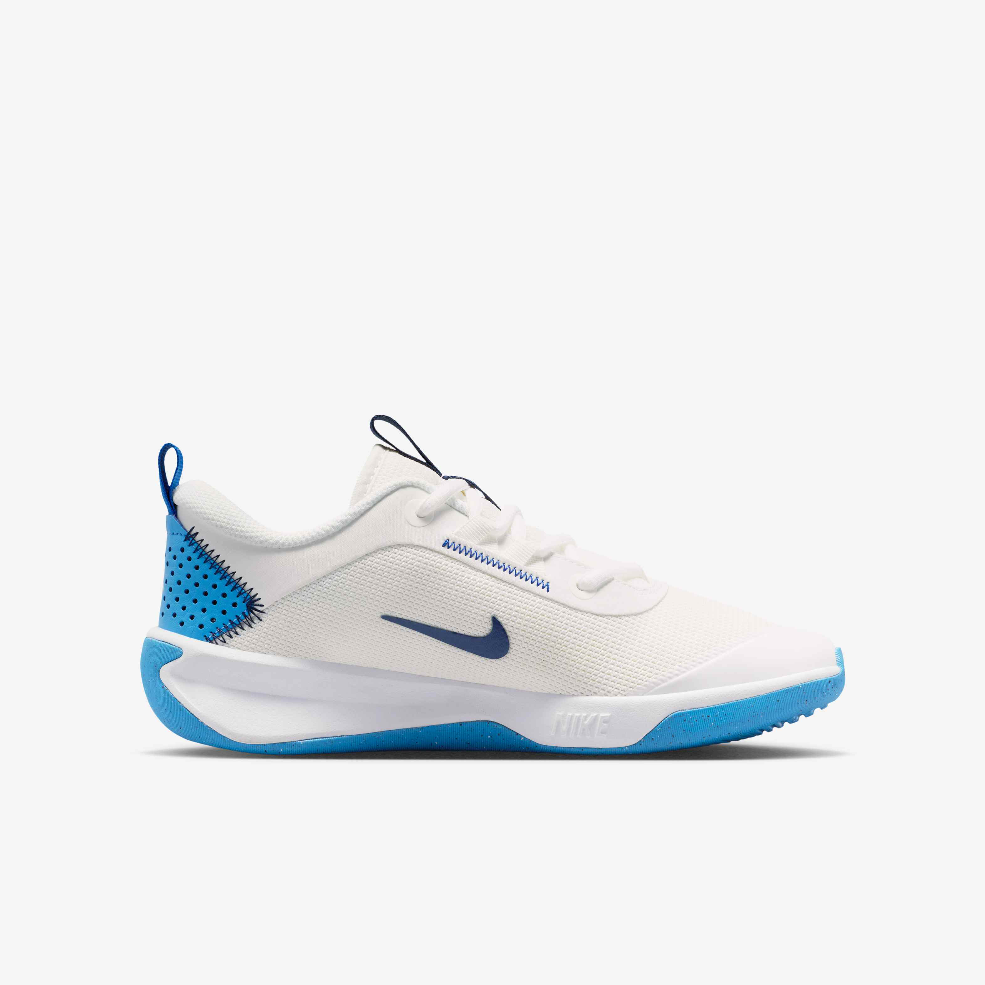 Nike Omni Multi-Court image number 2