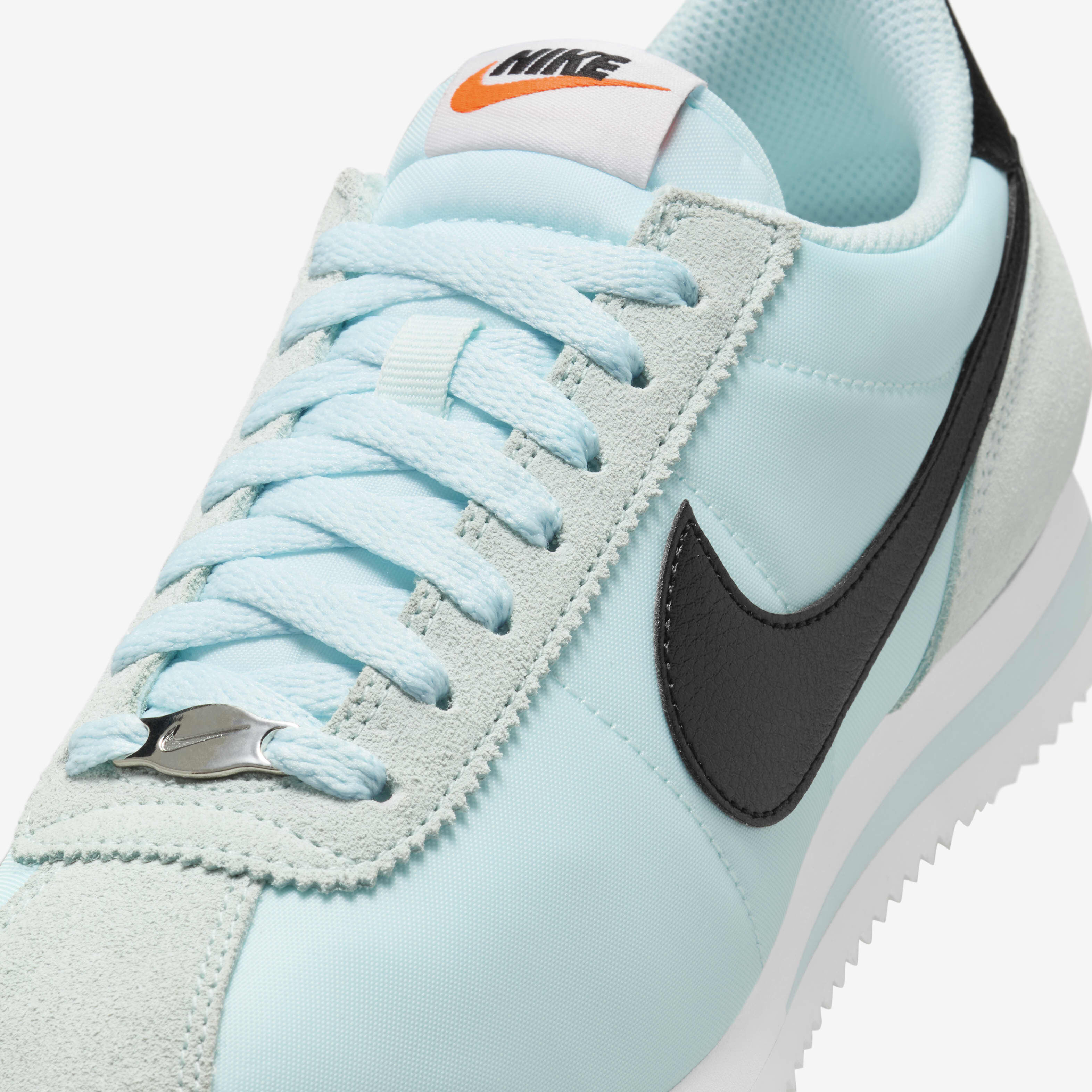 Nike cortez nylon 6 top