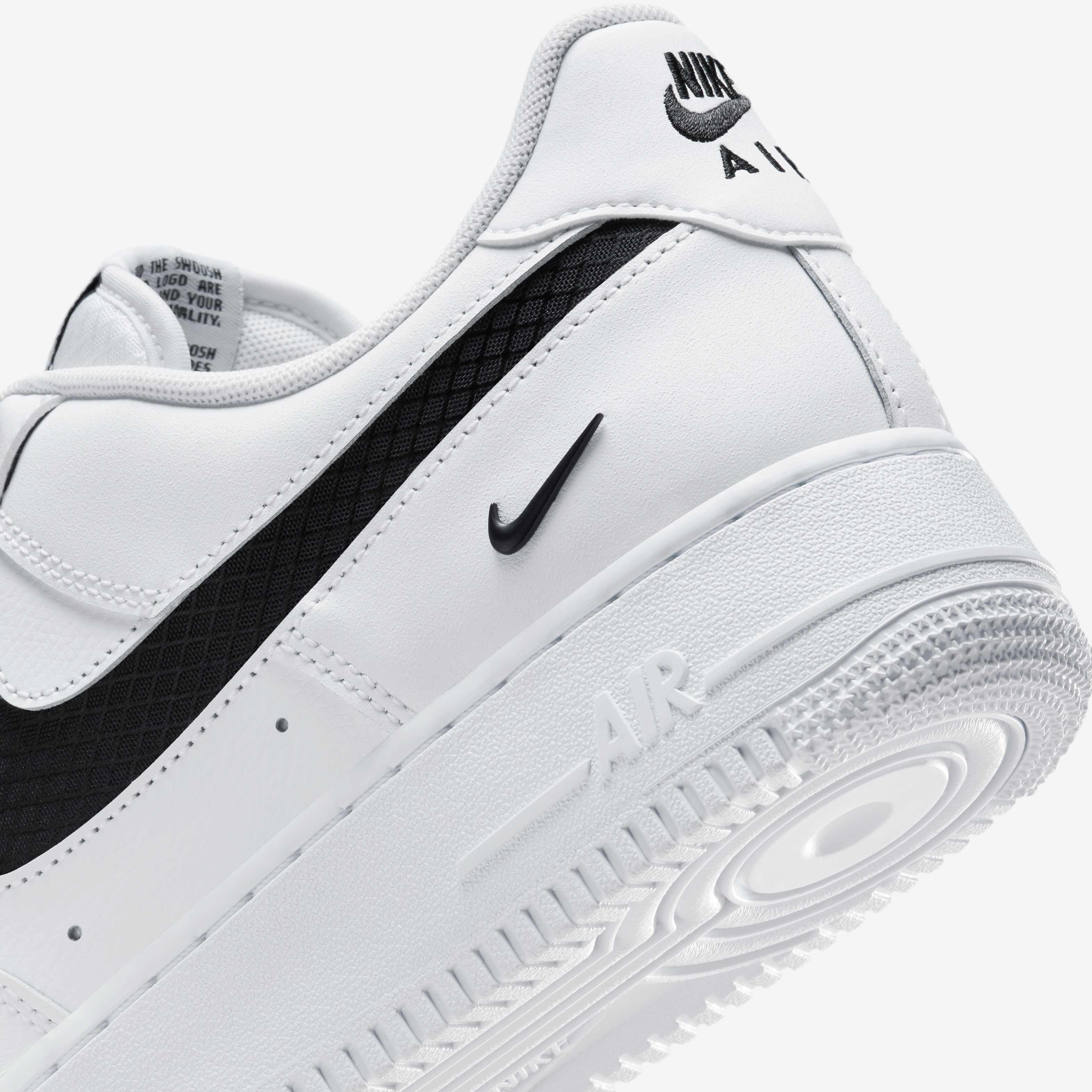 Nike Air Force 1 '07 LV8 image number 7