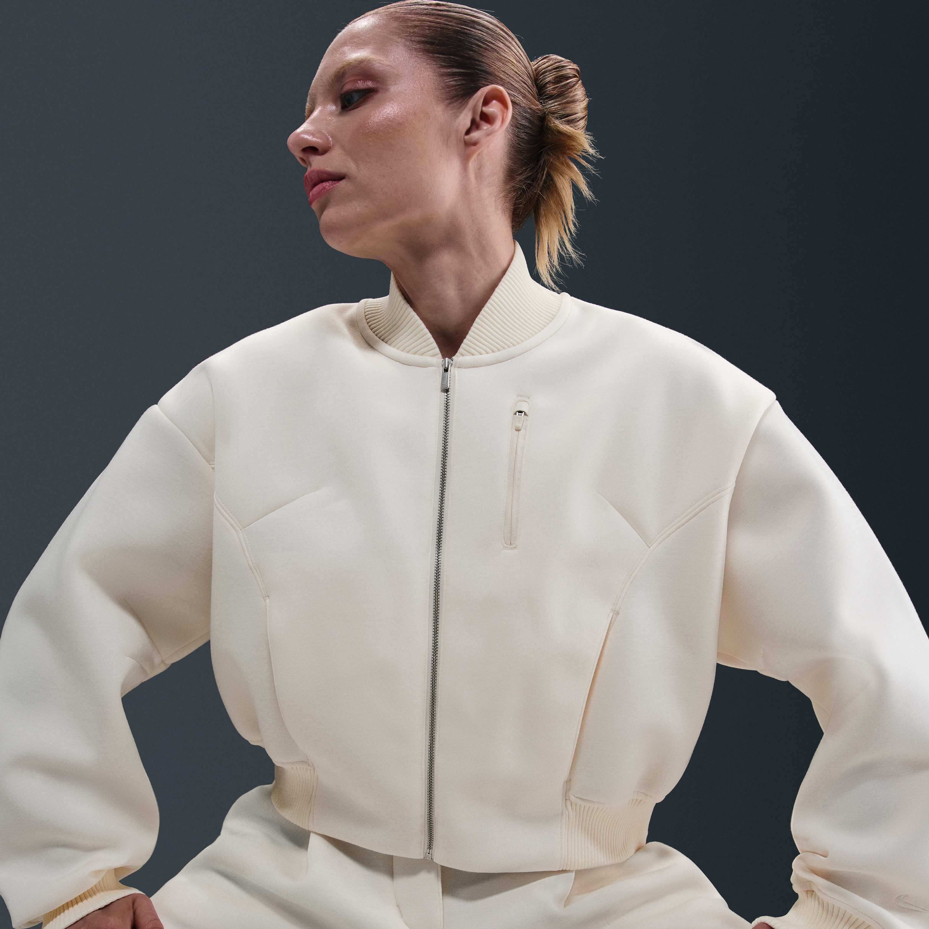 Nike Sportswear Modern Fleece image number 2