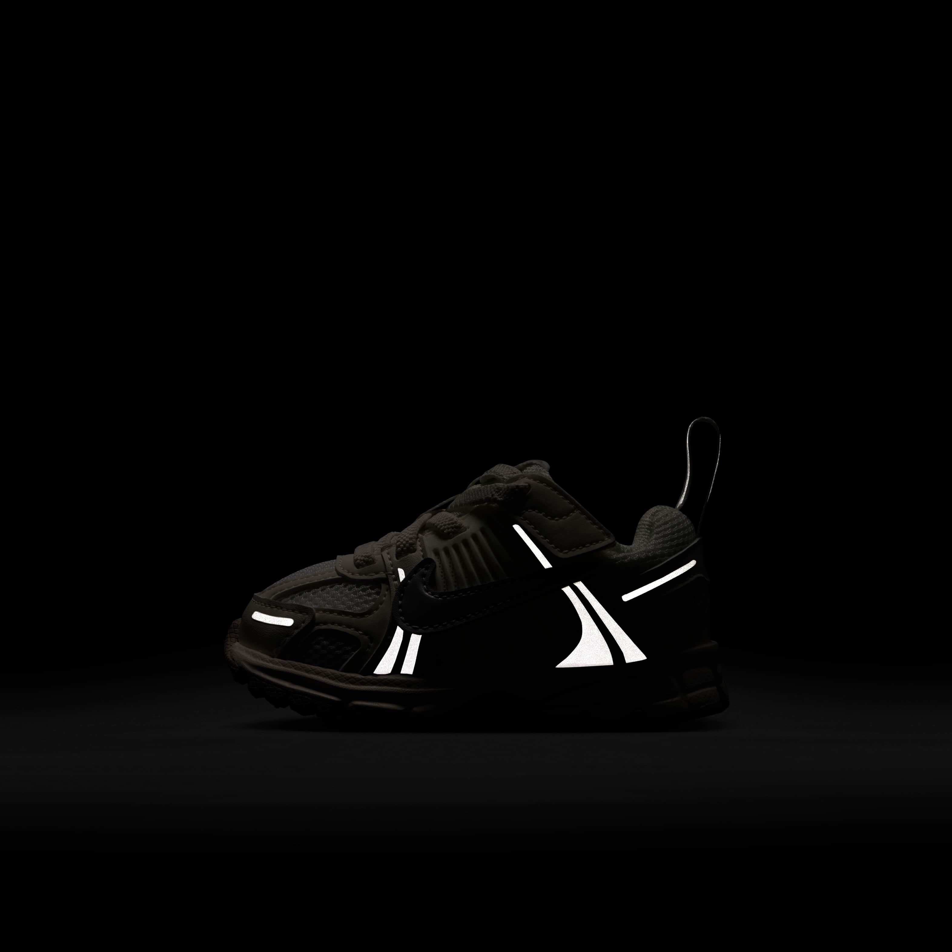 Nike Vomero 5 image number 7