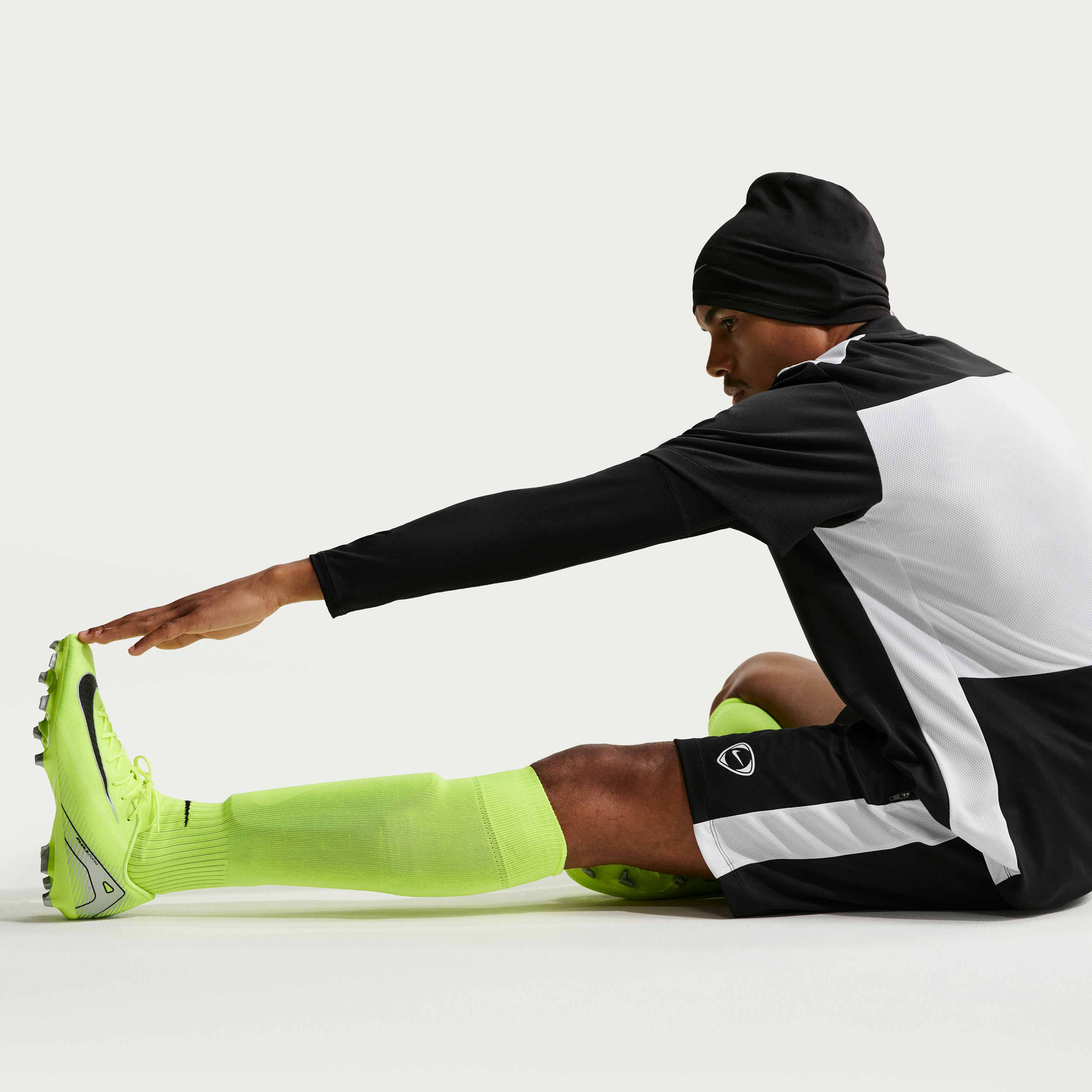 نايكي أكاديمي بلس image number 3