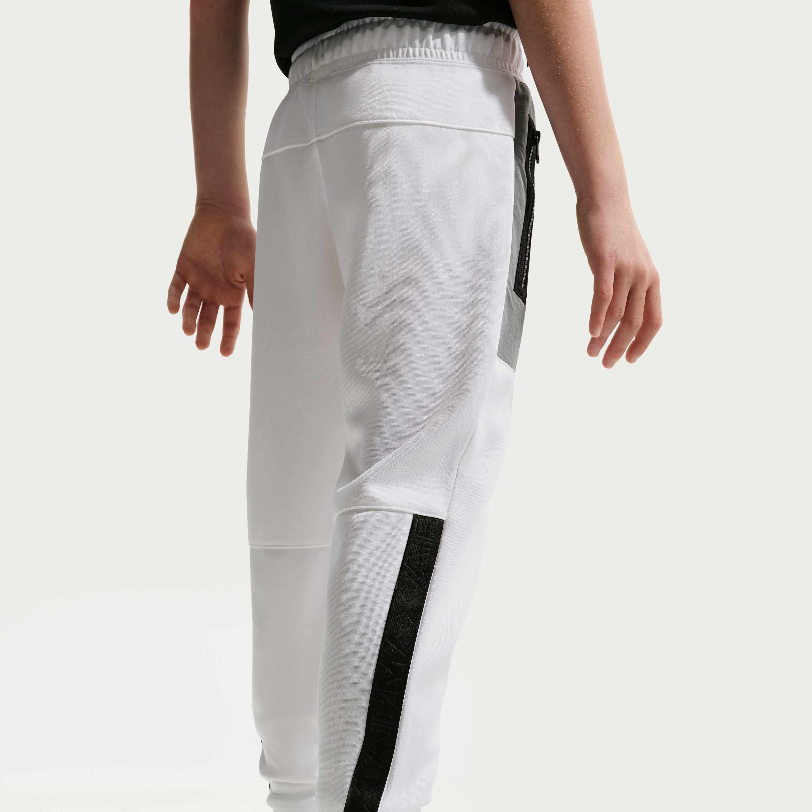 Nike Sportswear image number 2