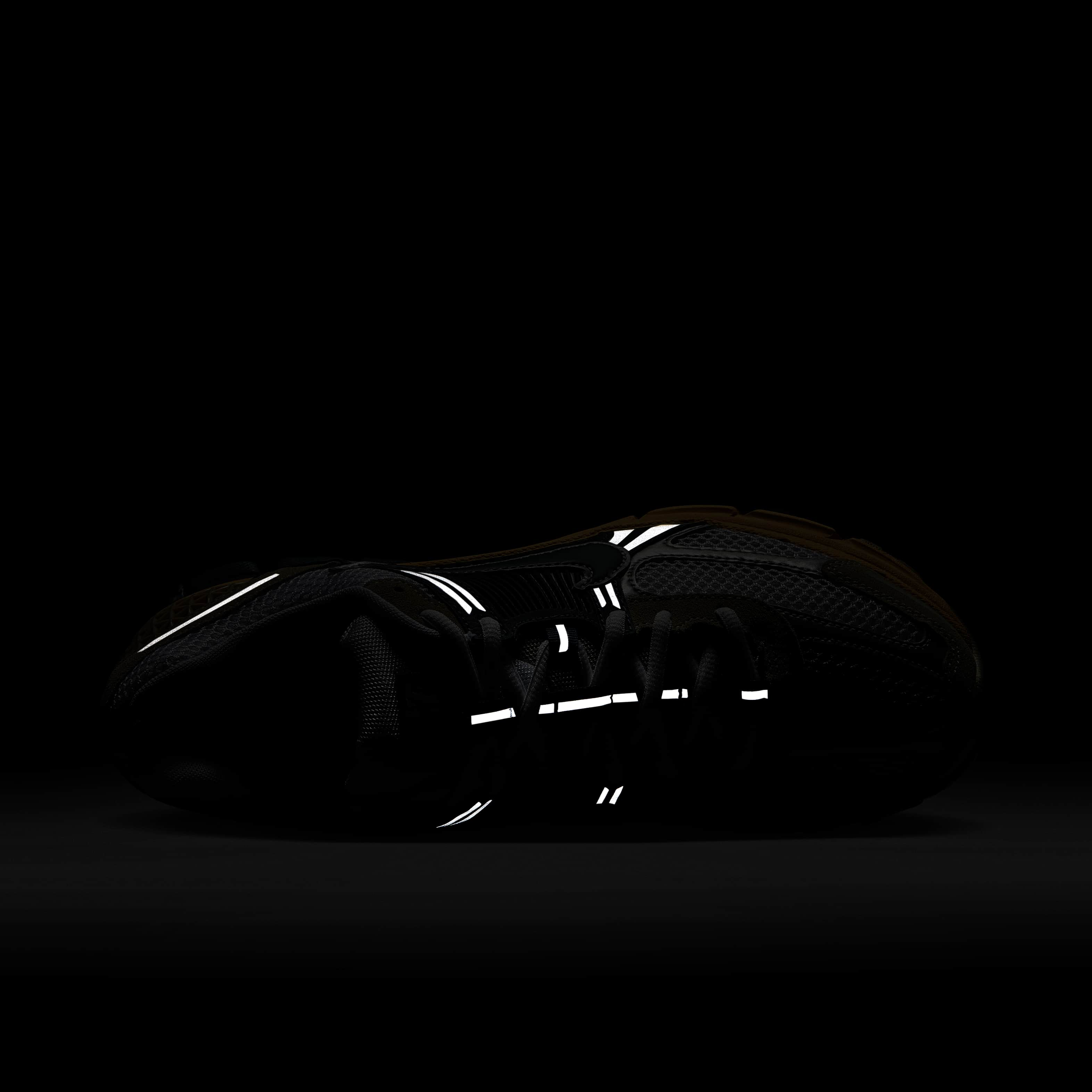 نايكي زووم فوميرو 5 image number 9