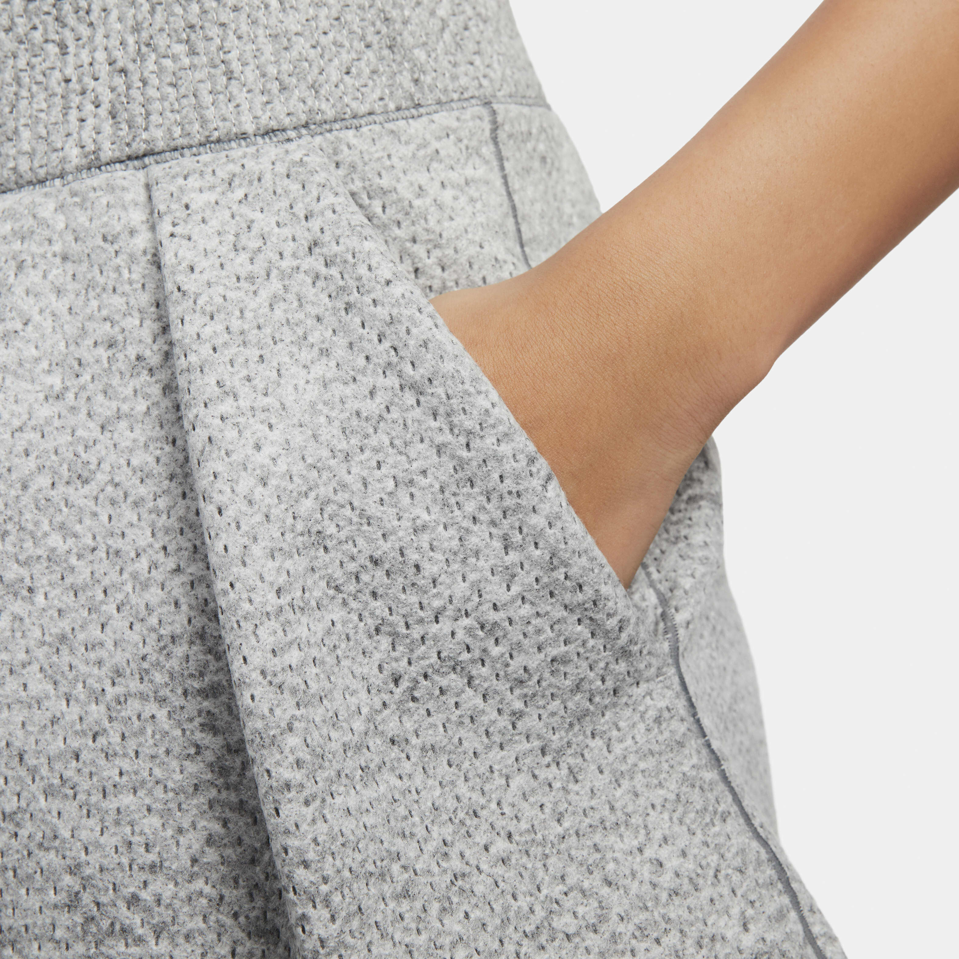 Nike Forward Shorts image number 3