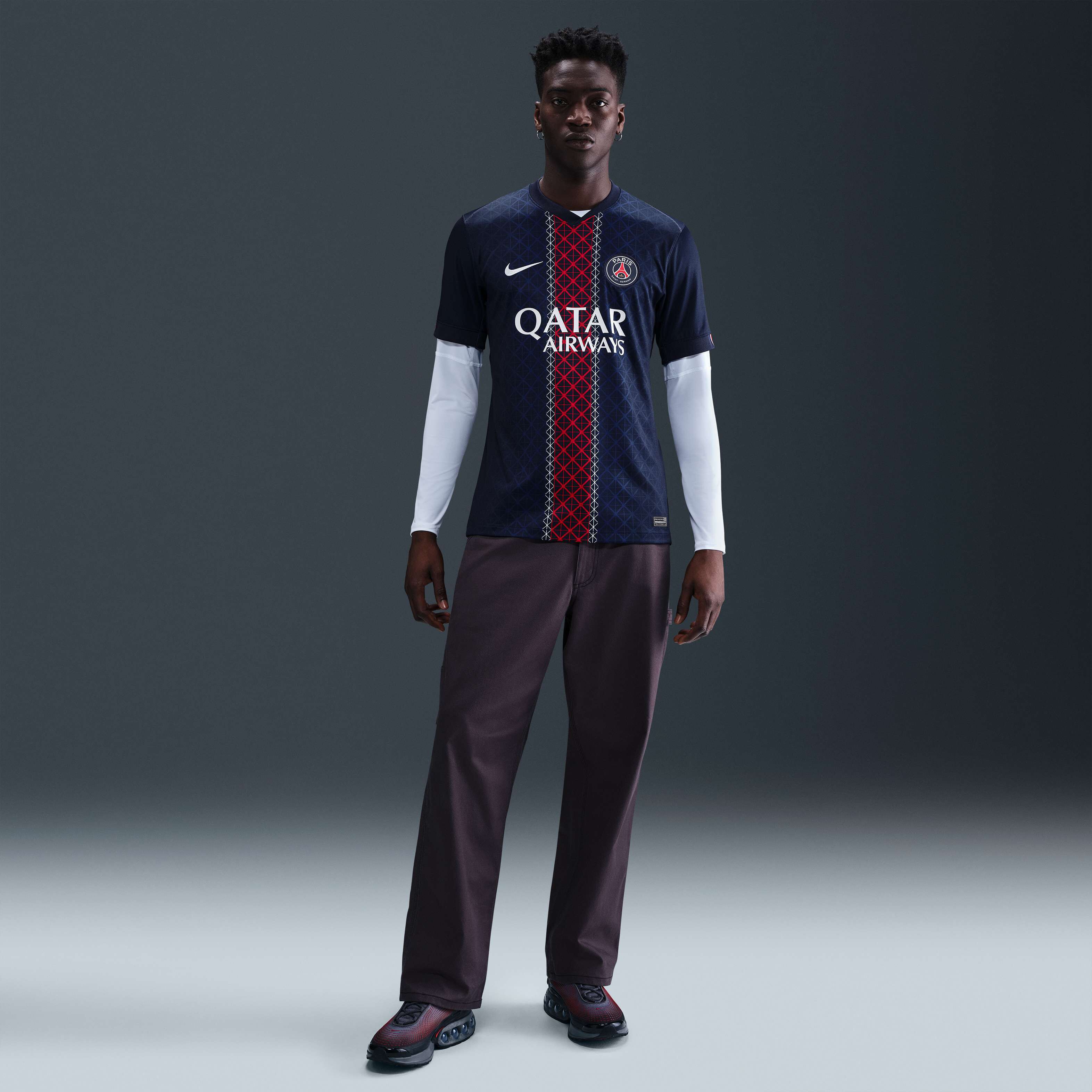 Paris Saint-Germain 2025/26 Stadium Home image number 3