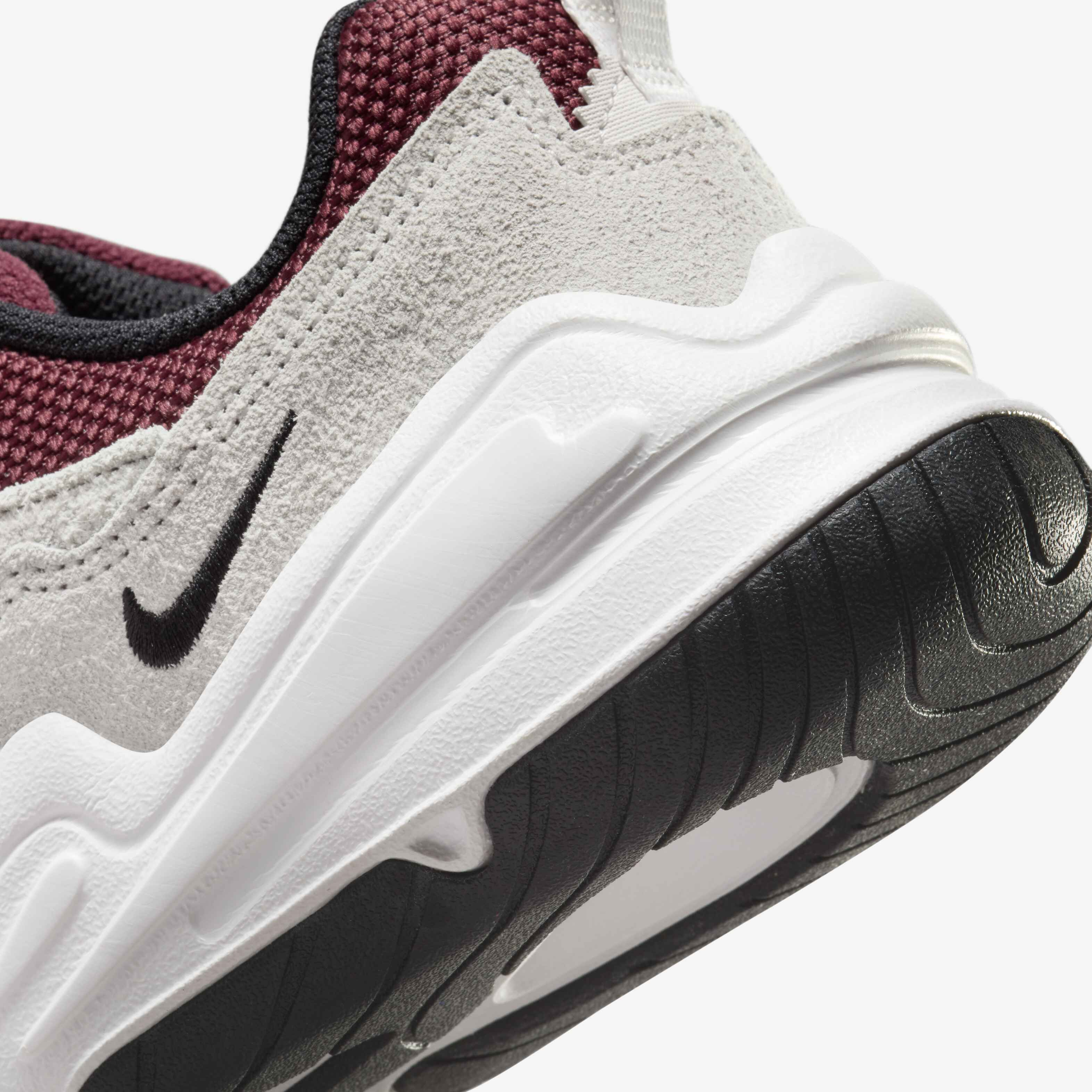 Nike Tech Hera image number 7