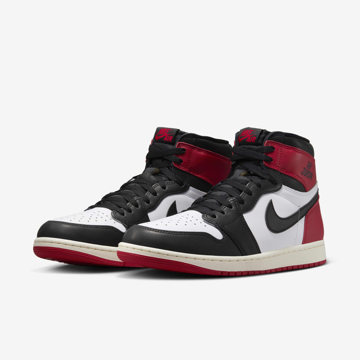 Air Jordan 1 Retro High OG image number 4 Air Jordan 1 Retro High OG image number 4