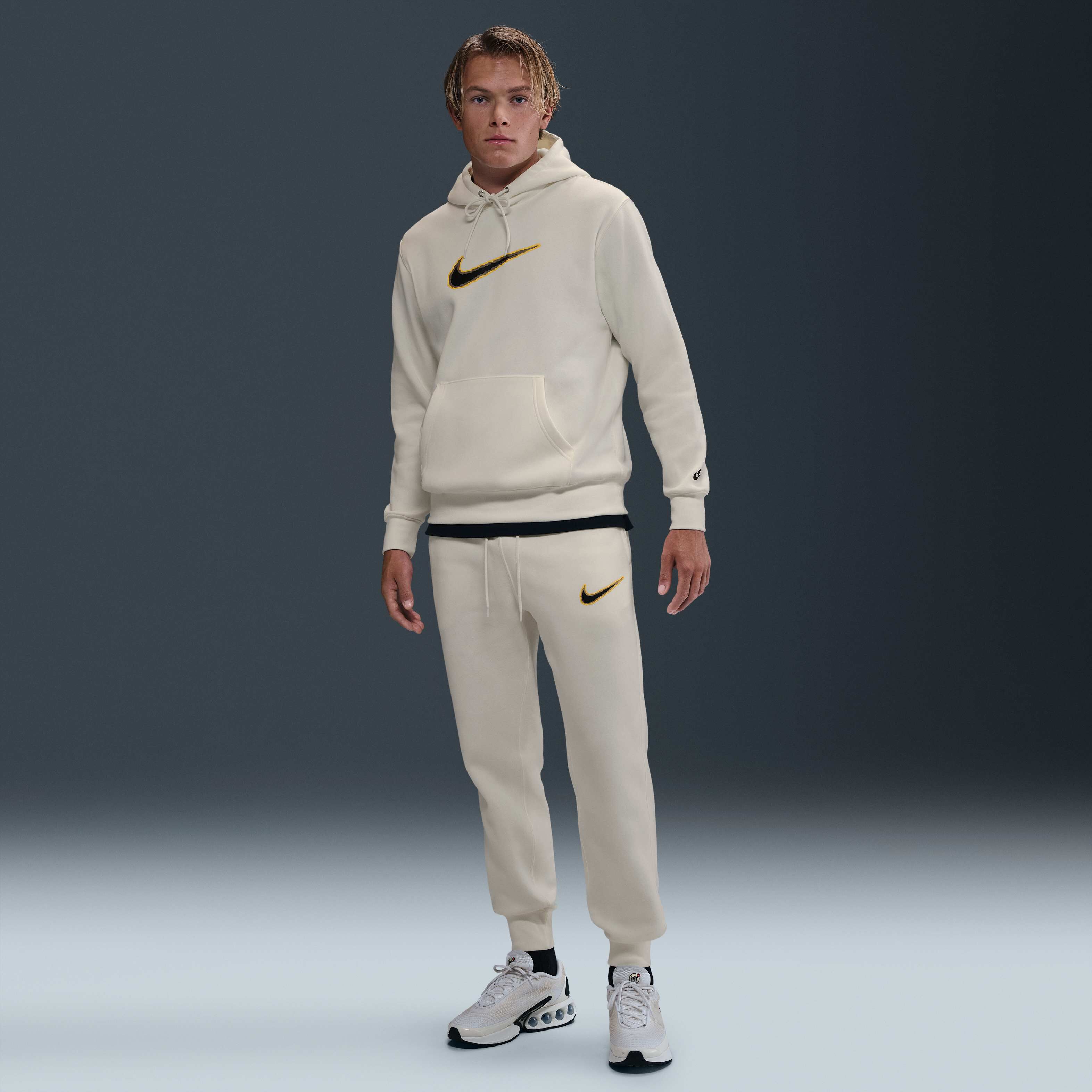 نايكي سبورتسوير كلوب image number 0