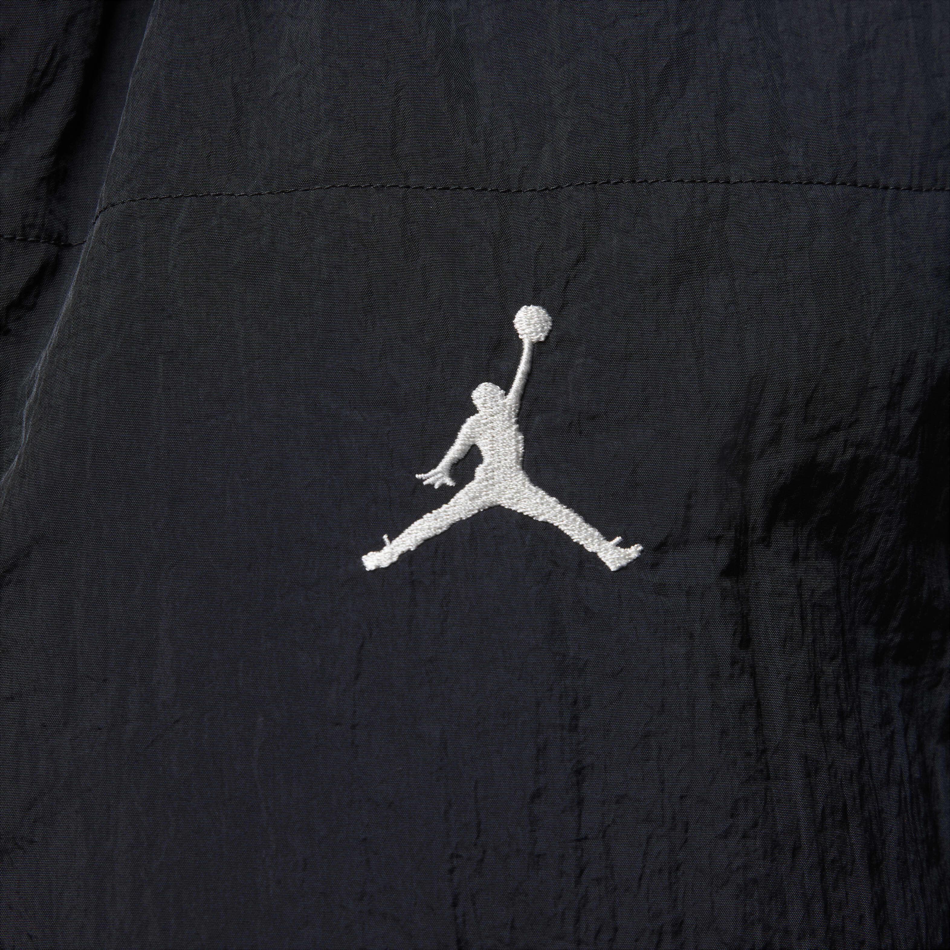 Jordan Essentials image number 3