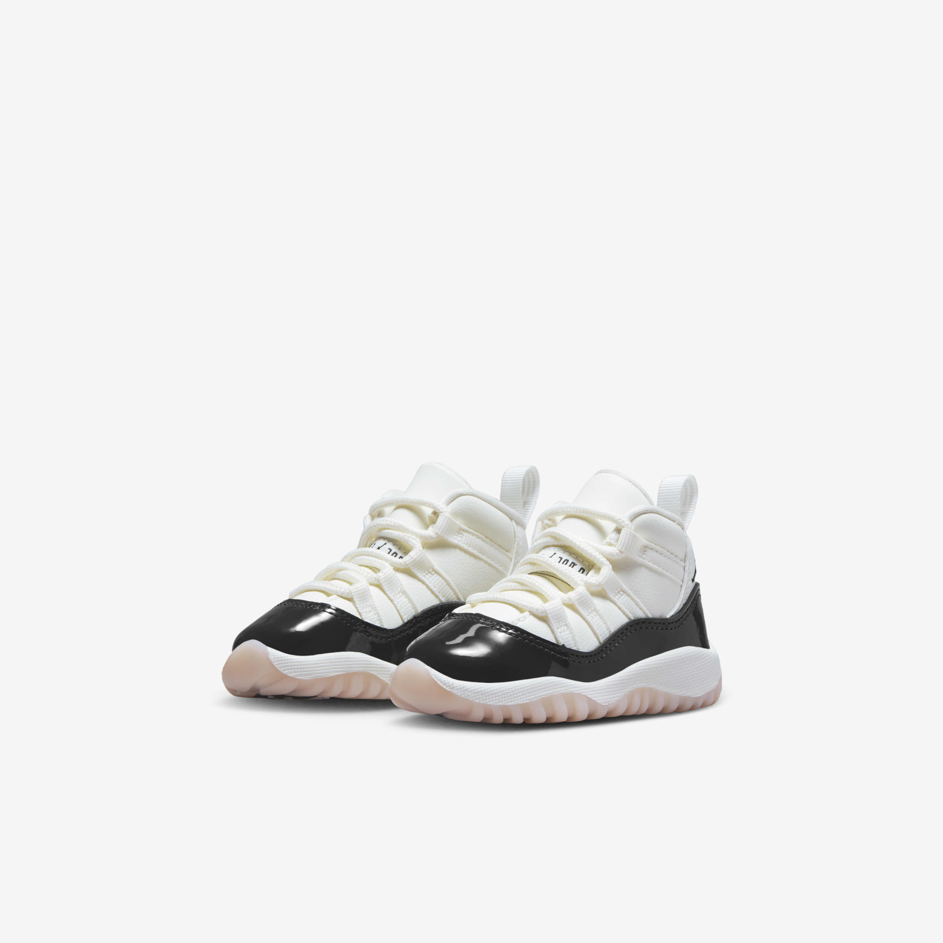 Jordan 11 Retro image number 4