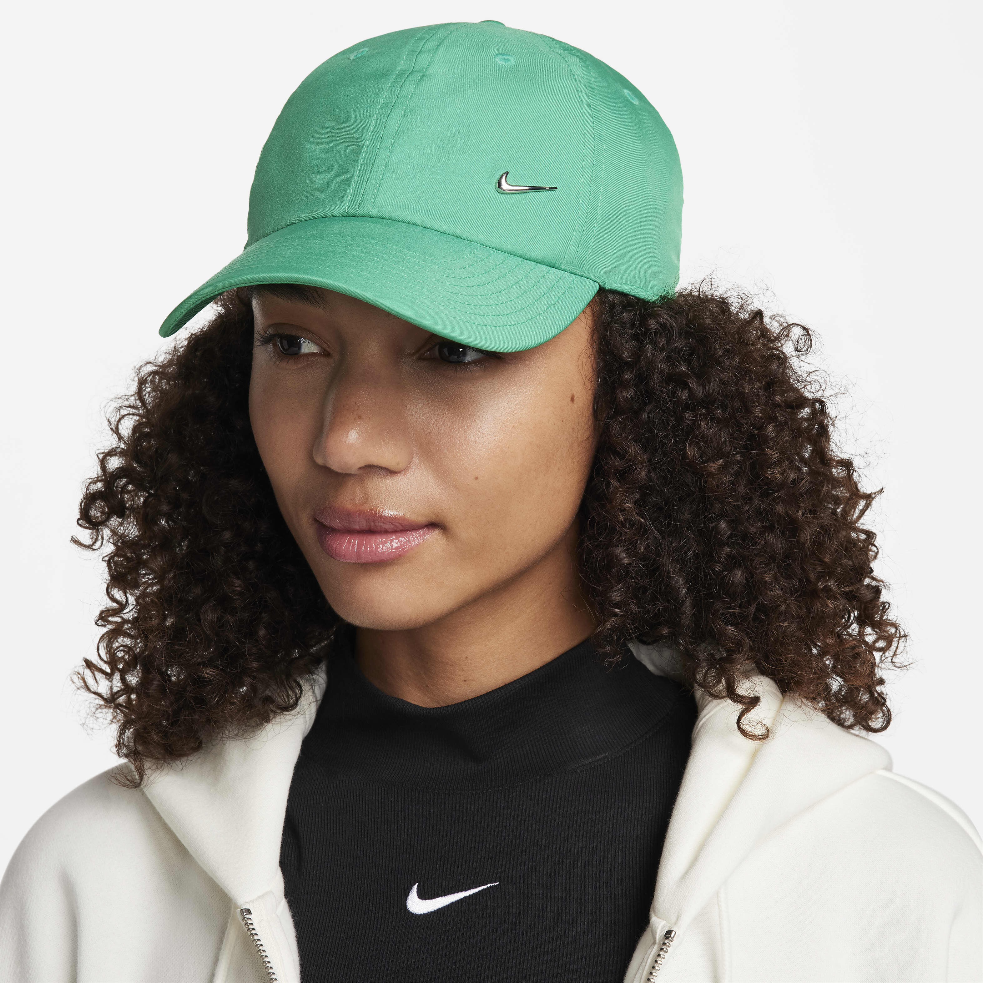 Nike swoosh cap womens clearance