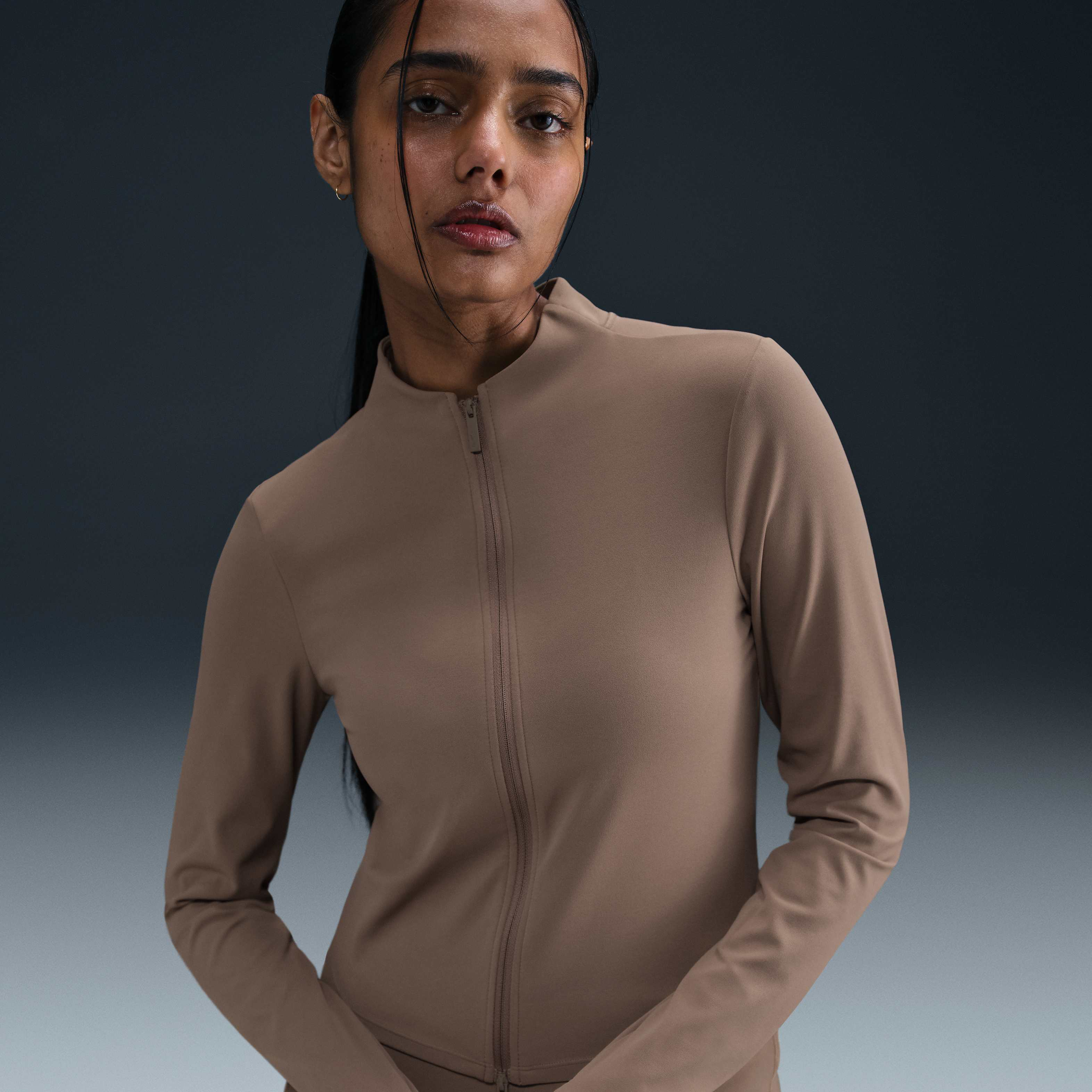 Nike Zenvy image number 0