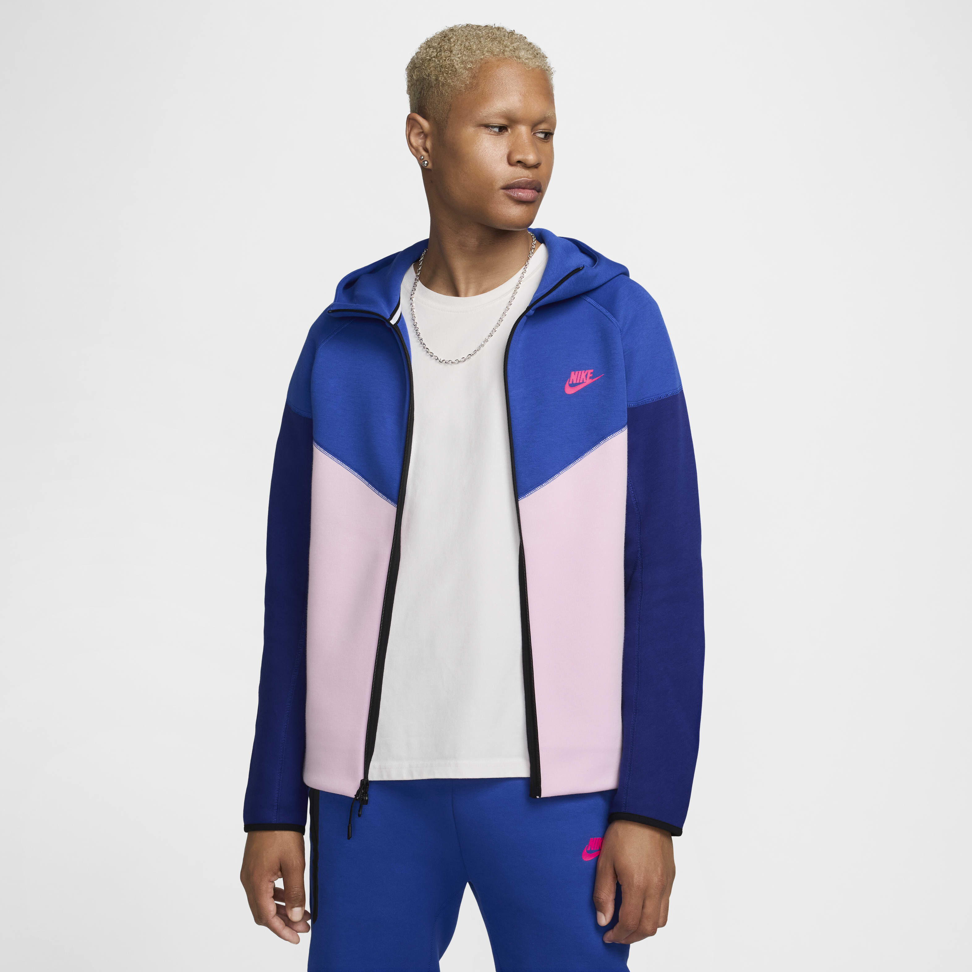Men's nike tech fleece colorblocked windrunner clearance