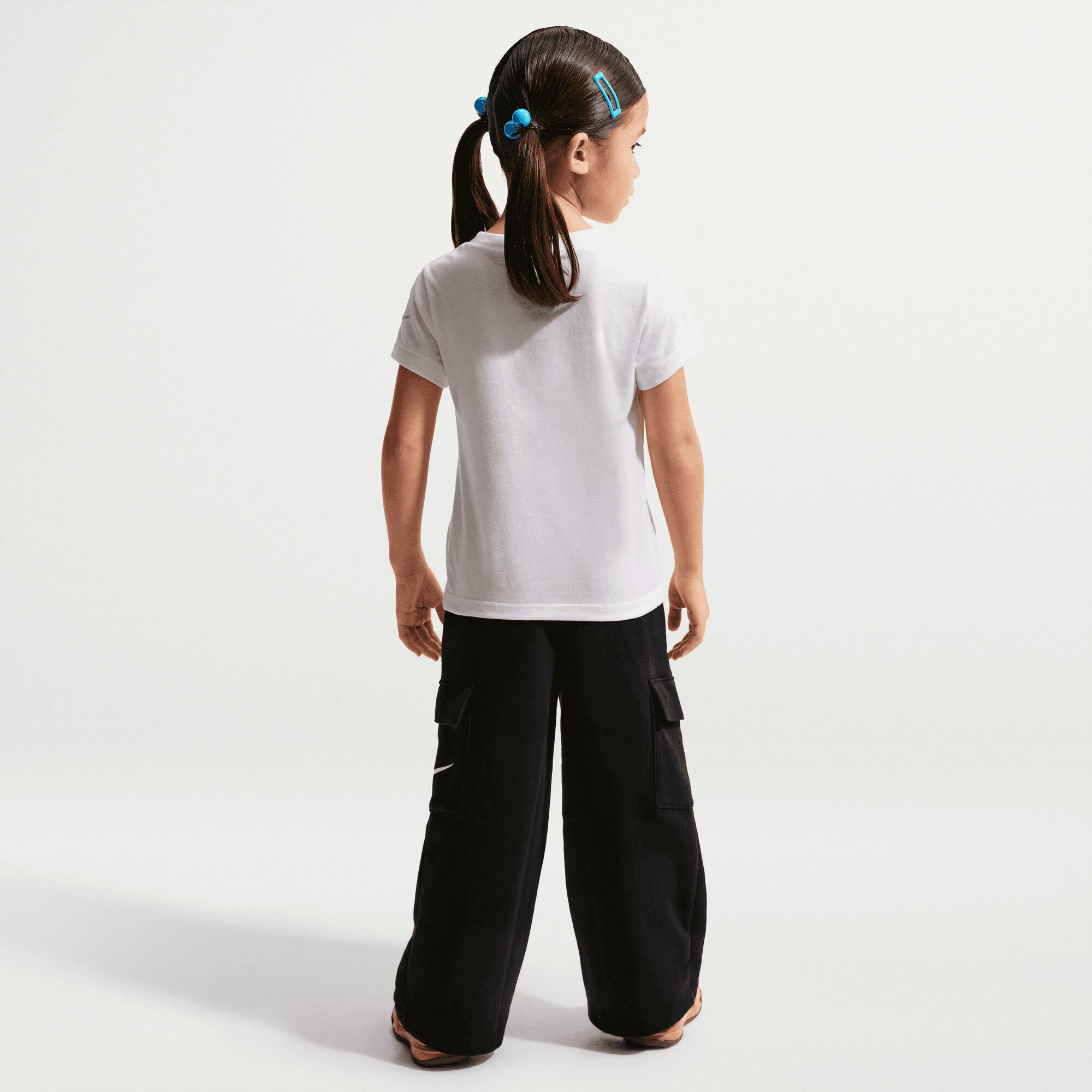 Nike Essentials image number 1