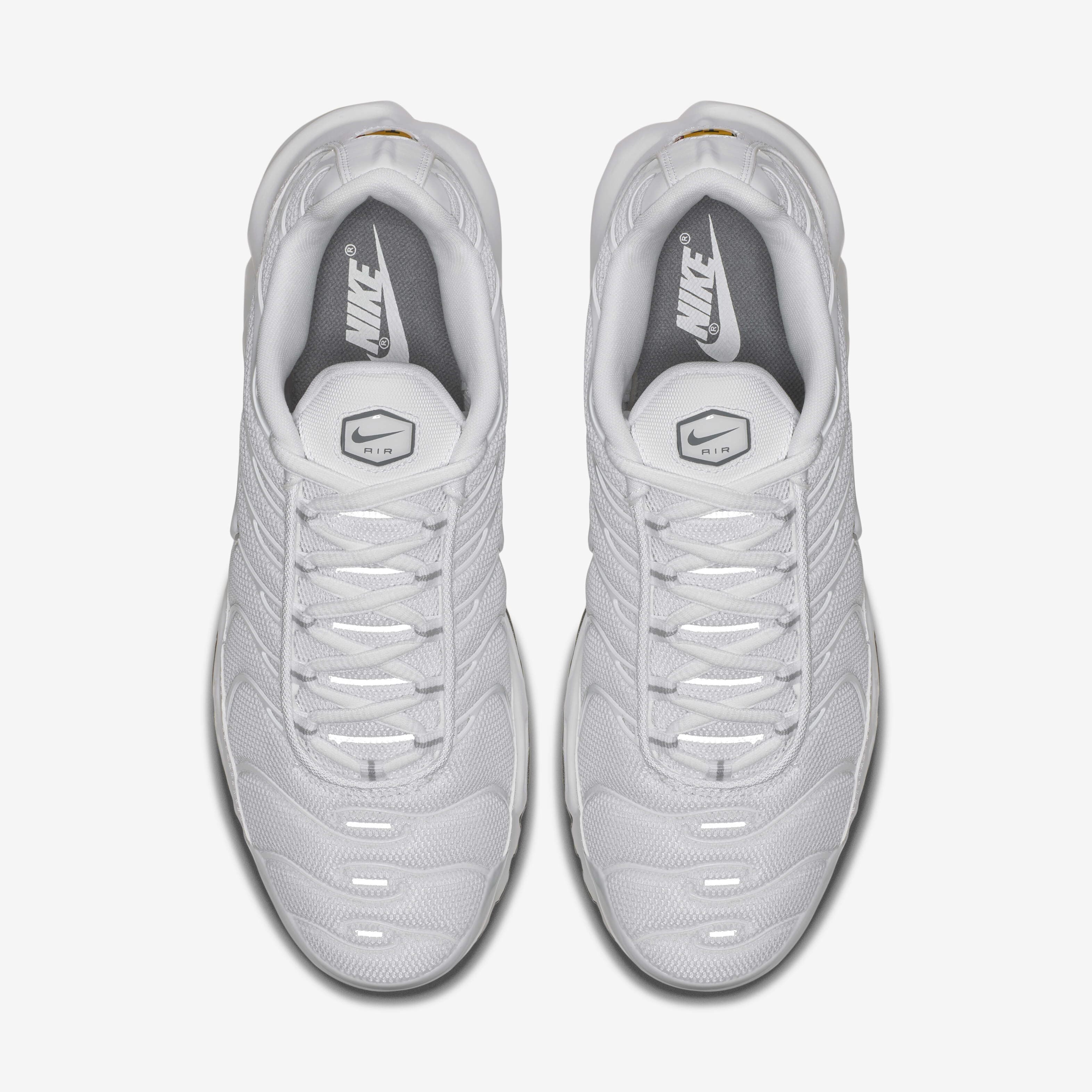nike tn all white mens