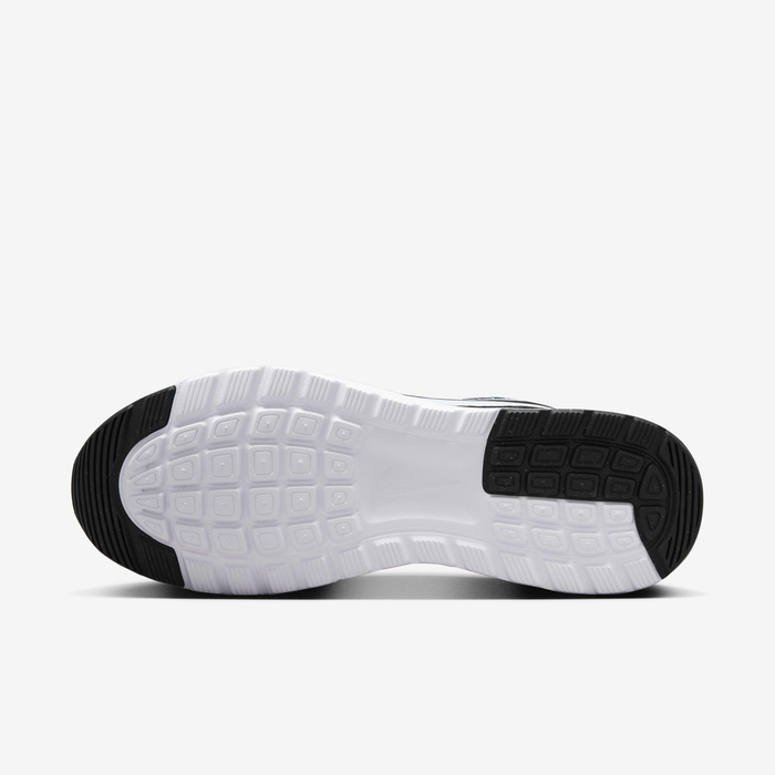 Nike Air Max Nuaxis image number 1 Nike Air Max Nuaxis image number 1