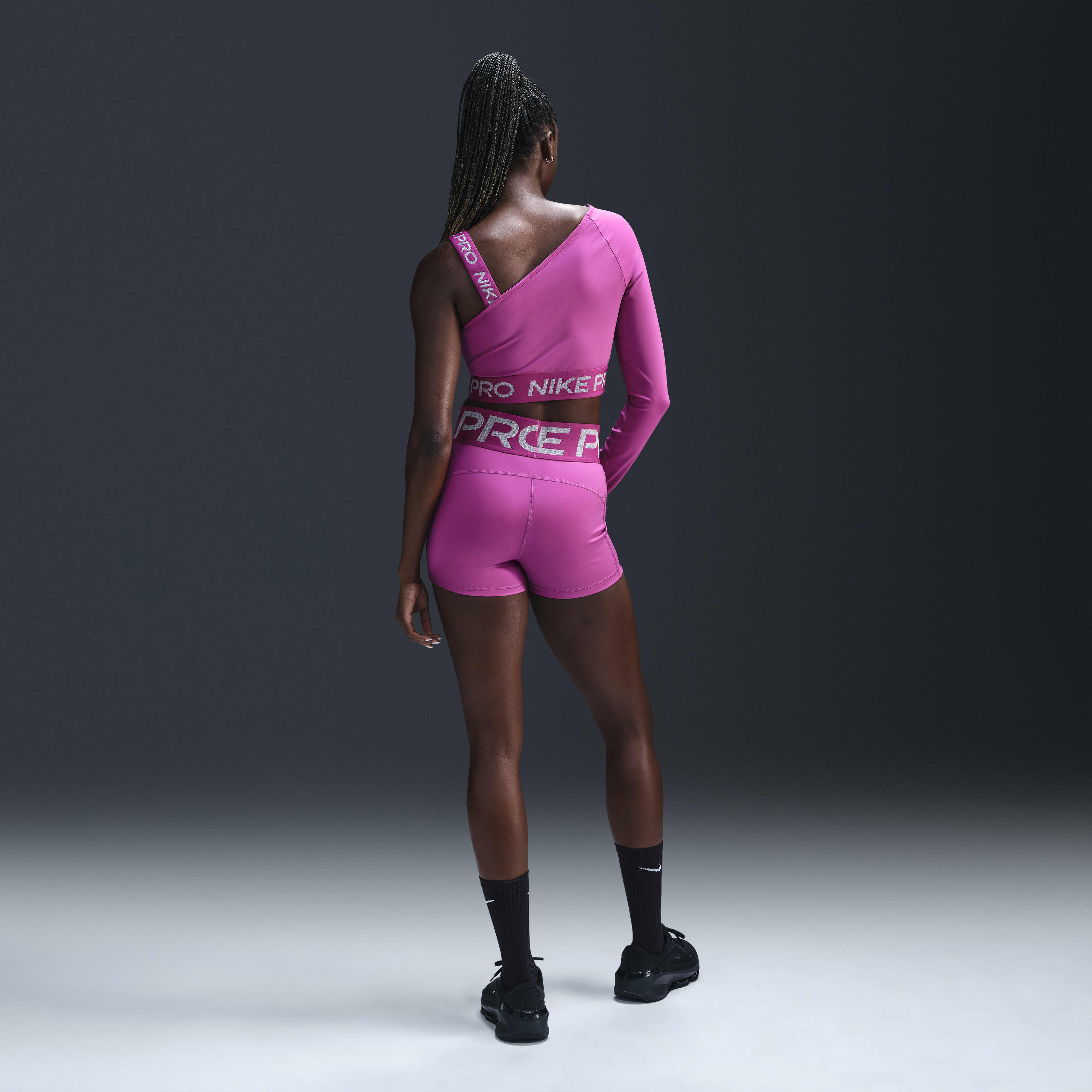 Nike Pro Sculpt image number 3