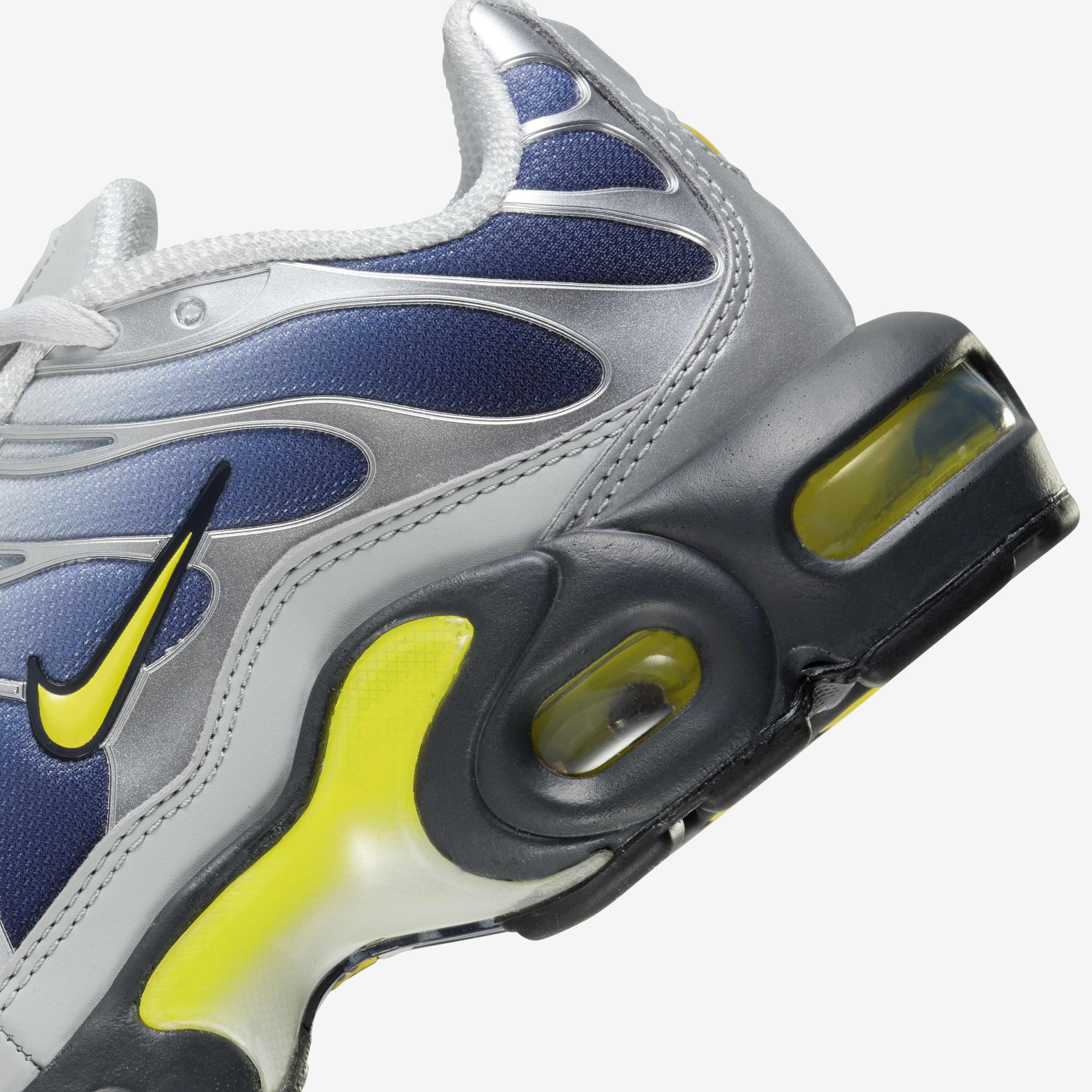 Buy Nike Air Max Plus Older Kids Shoes Nike Kuwait Official